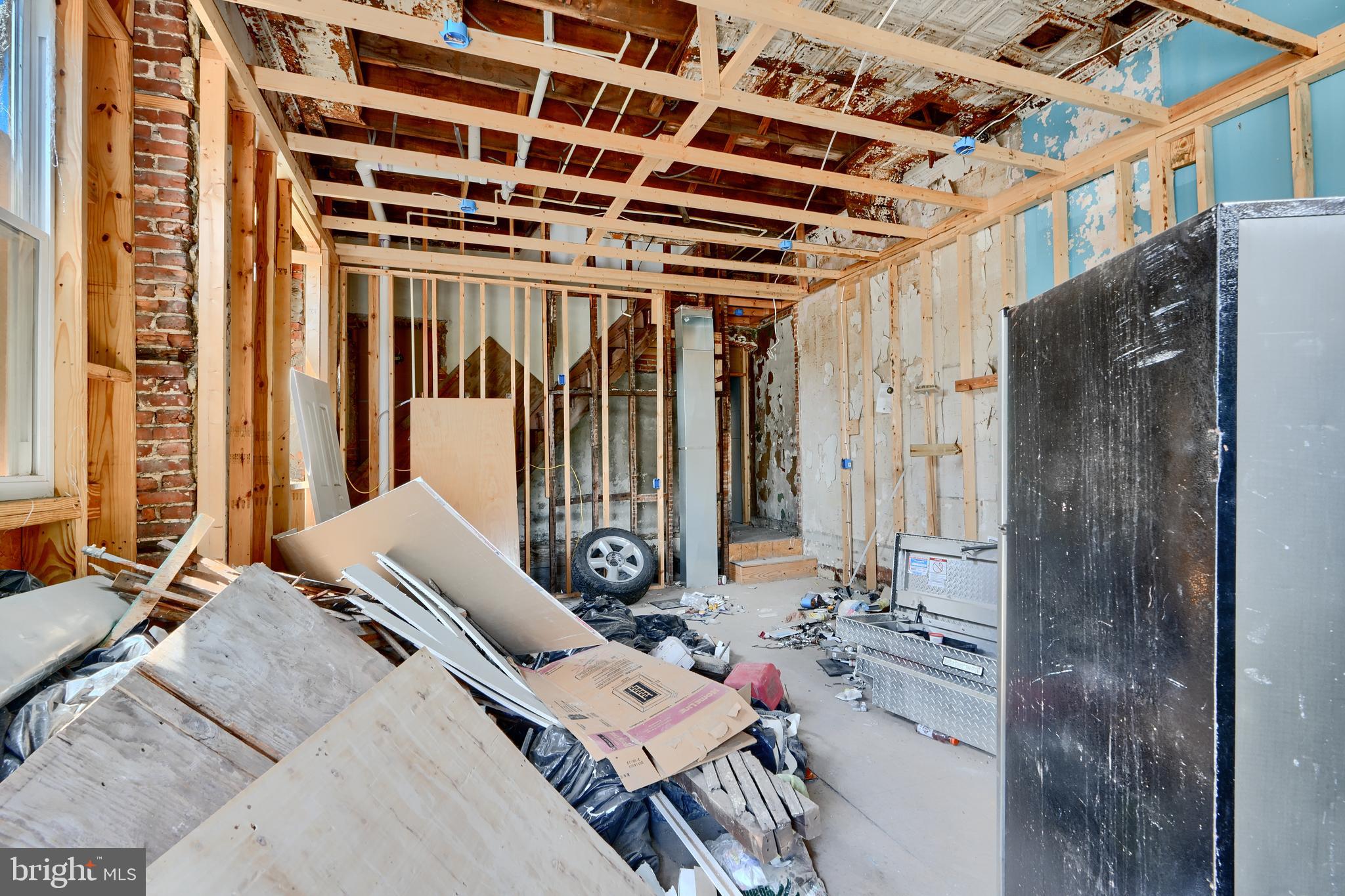 POPLAR GROVE - Residential Income