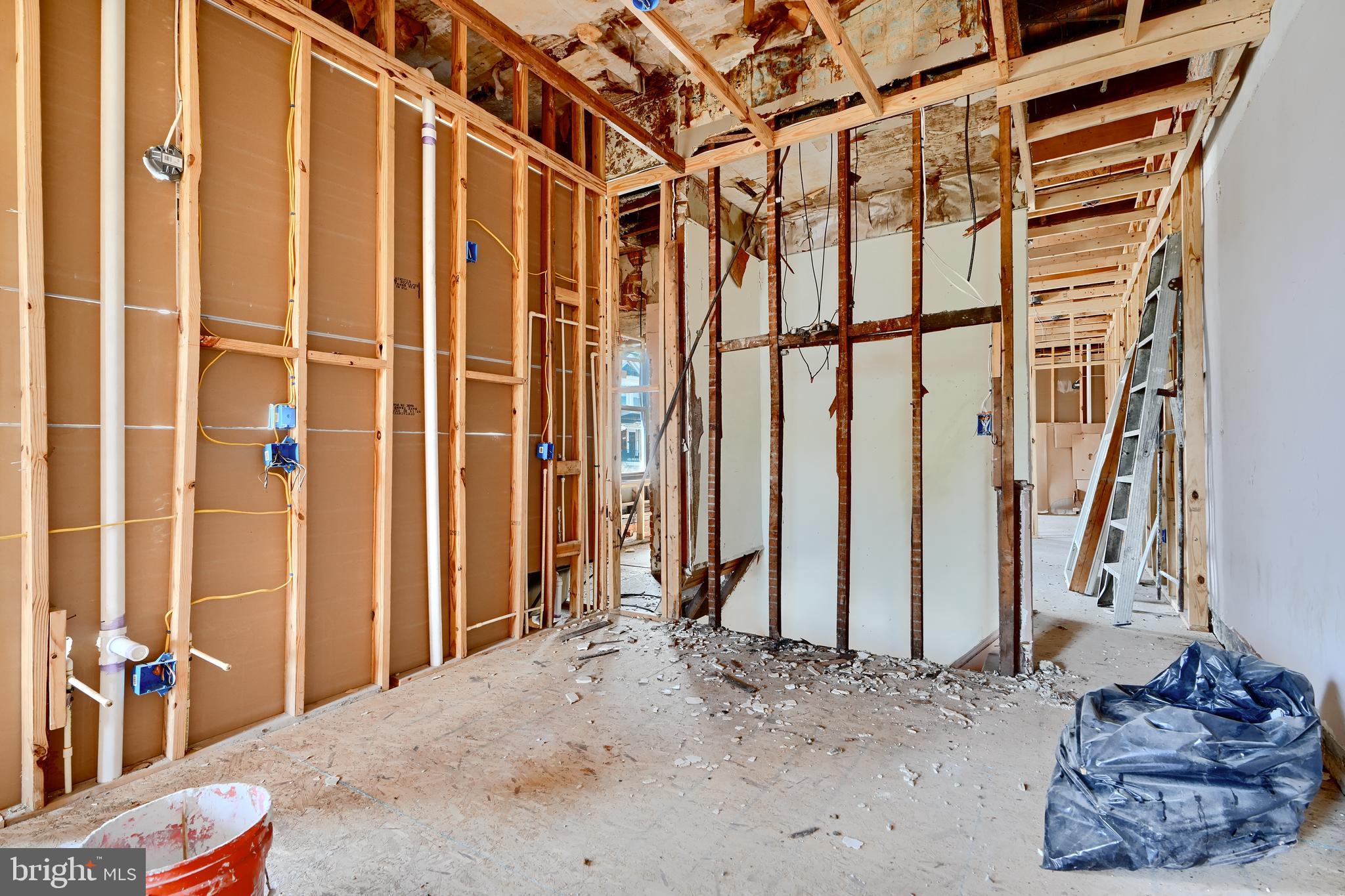 POPLAR GROVE - Residential Income