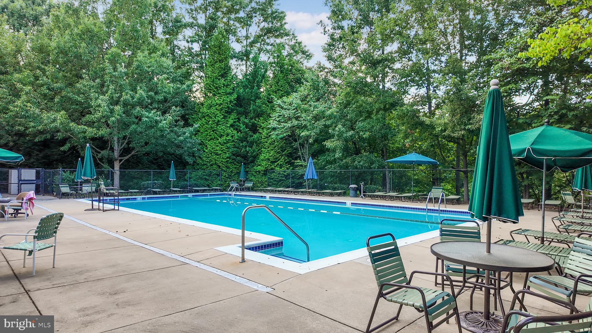 LAKELAND RIDGE - Residential