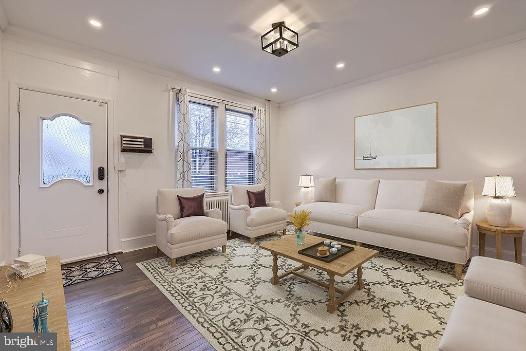 614 LAFAYETTE STREET