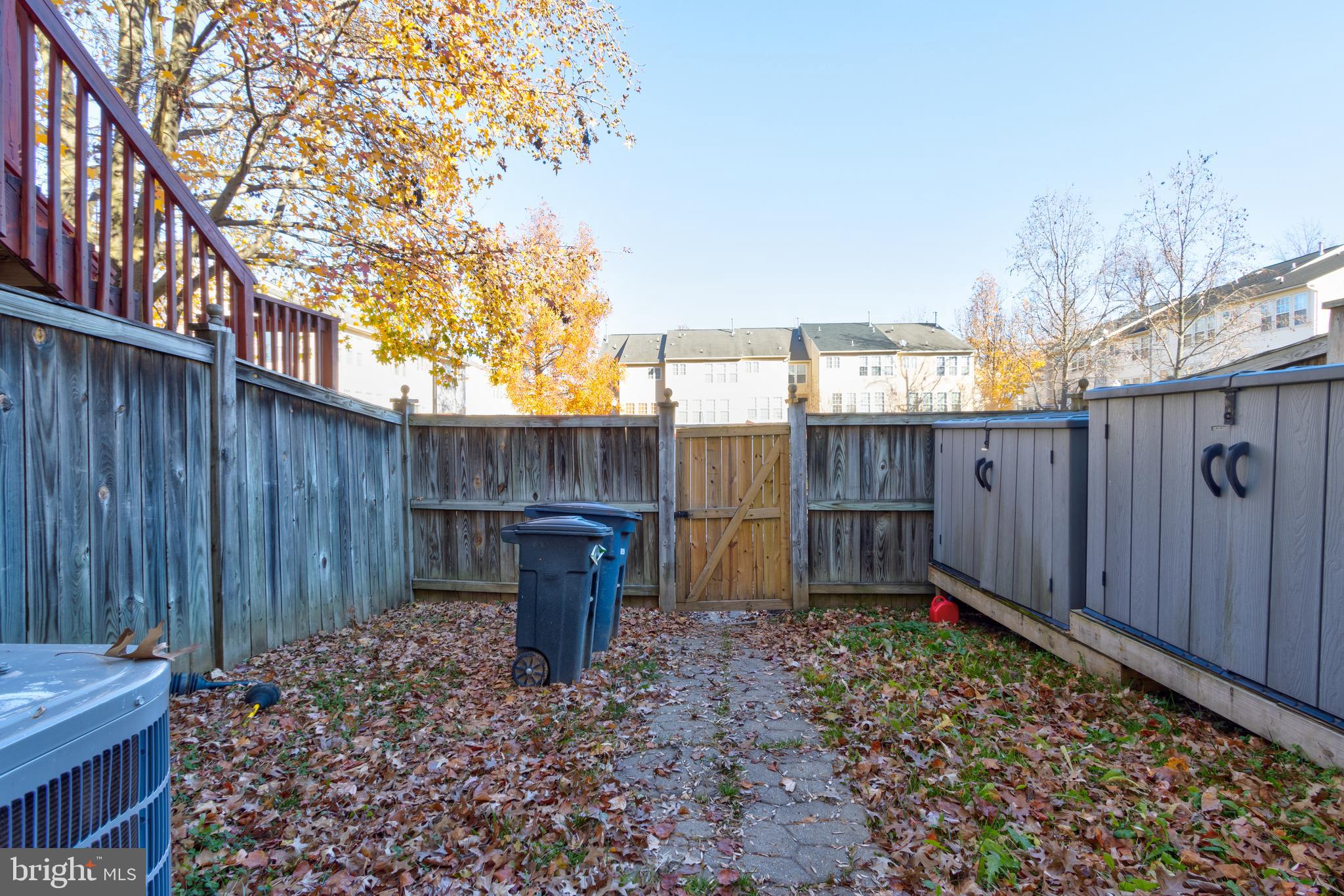 WOODVIEW VILLAGE - Residential