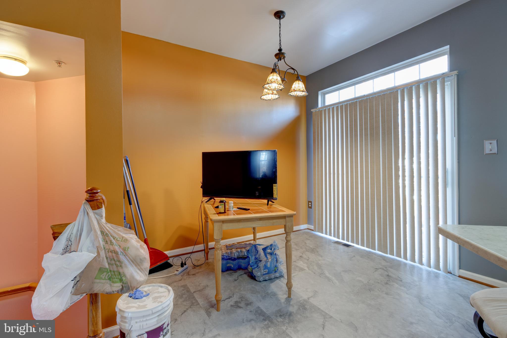 WOODVIEW VILLAGE - Residential