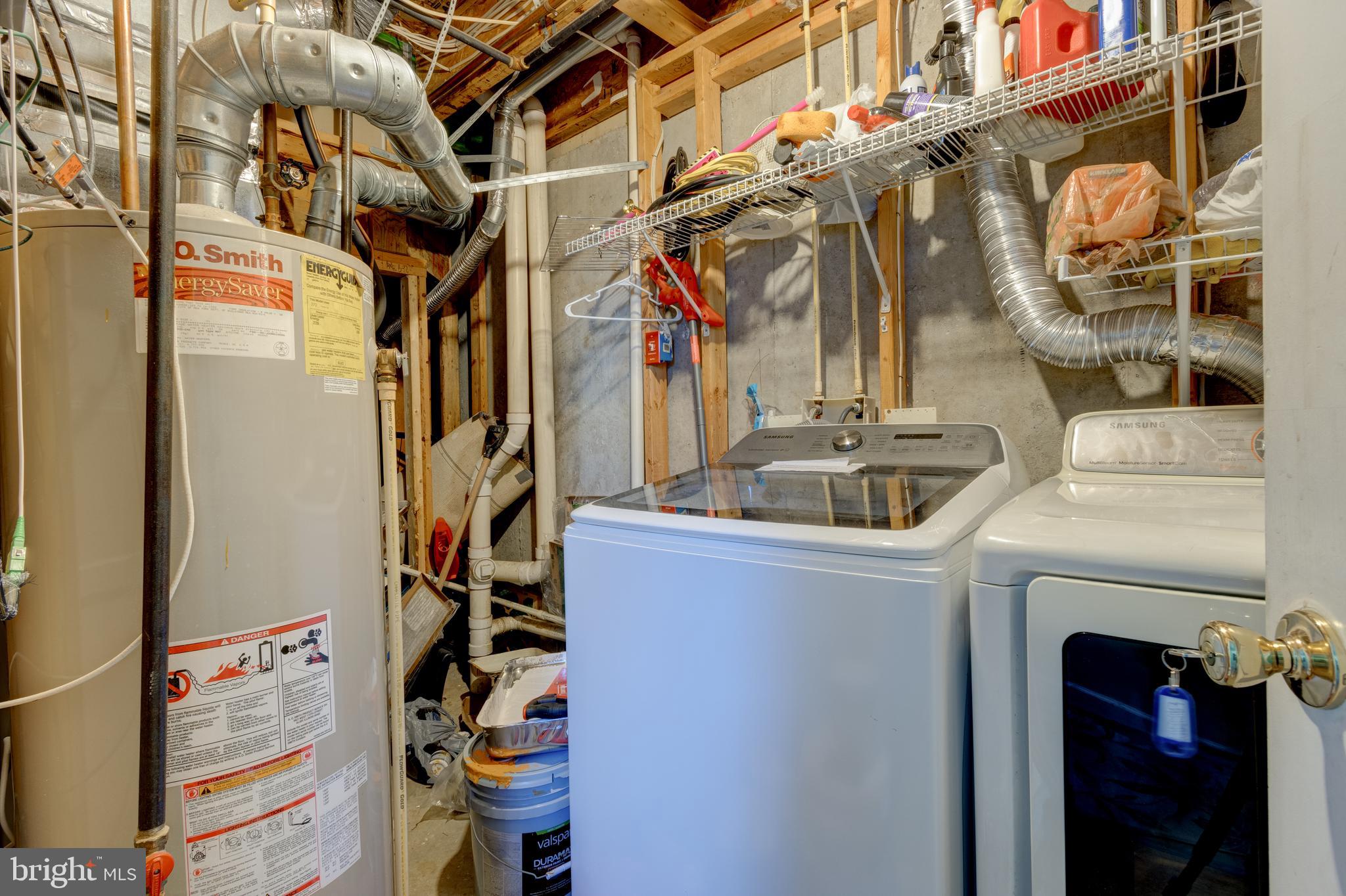 WOODVIEW VILLAGE - Residential