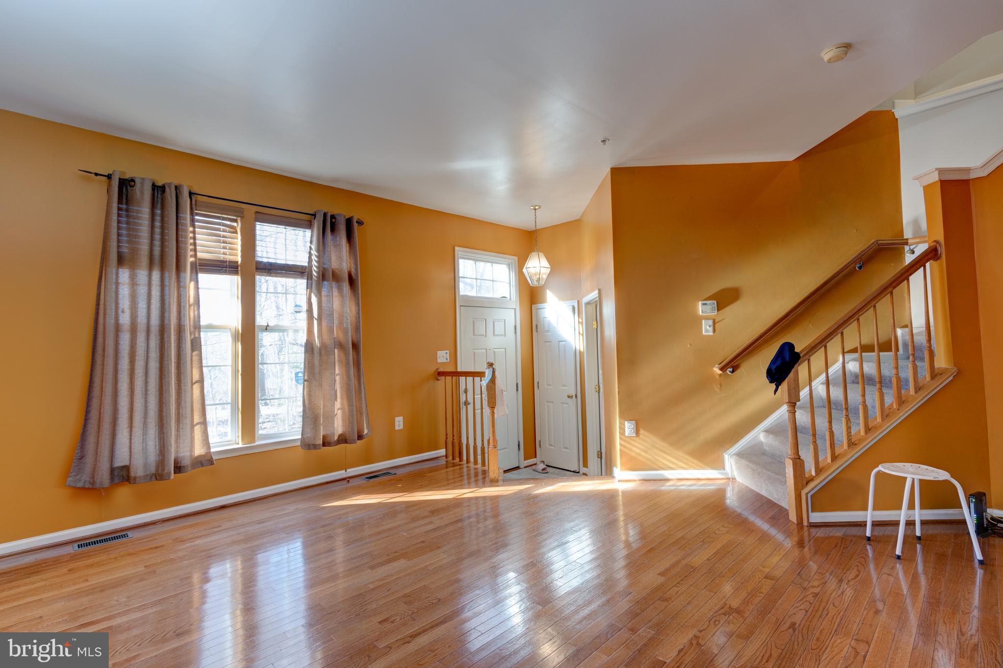 WOODVIEW VILLAGE - Residential