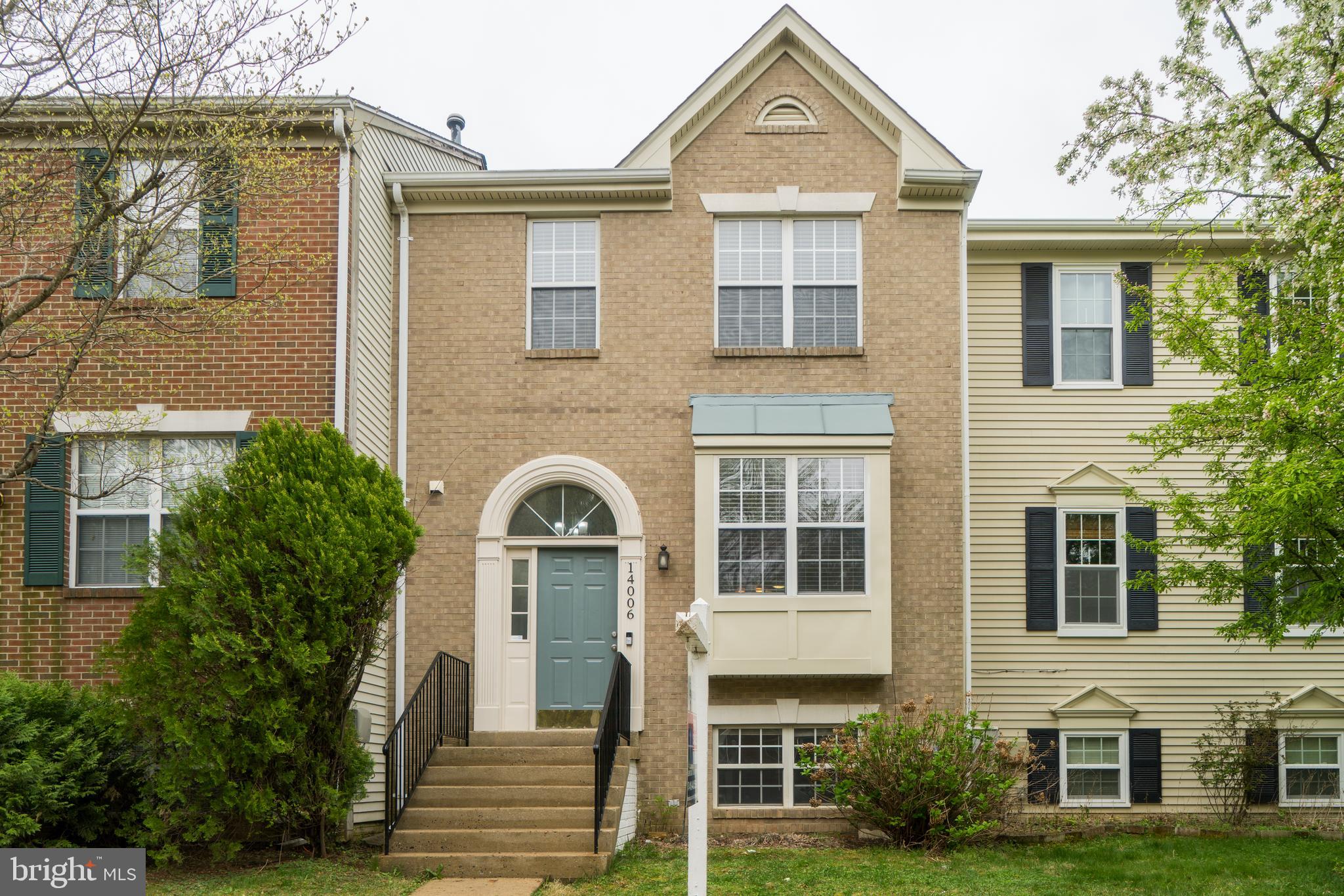Buyer’s financing fell through. Offers will be presented to the seller as they are received. Tucked away in a peaceful, family-friendly neighborhood, this beautifully maintained townhome provides the perfect setting for your next chapter. The community's diversity and inviting atmosphere create an exceptional place to call home. Inside, you'll find a bright and airy living space with three spacious bedrooms, a cozy living room, and a thoughtfully designed kitchen. The well-kept bathrooms offer both elegance and practicality.
Thoughtfully Updated & Move-In Ready:
✔ New Roof (Installed October 2019, 20-year warranty)
✔ New Water Heater (Installed July 2023, 10-year warranty)
✔ Granite Countertops & Garbage Disposal (Installed August 2023)
✔ Wide 3-Panel Patio Sliding Door (Installed July 2024)
✔ New Samsung Over-the-Counter Microwave & Dishwasher (Installed October 2024)
✔ High-Quality Waterproof Vinyl Plank Flooring in Kitchen (Installed March 2025)
✔ New Carpet Throughout (Installed April 2025)
Don’t miss the opportunity to make this beautiful home yours! Schedule a showing today.
WELCOME HOME!