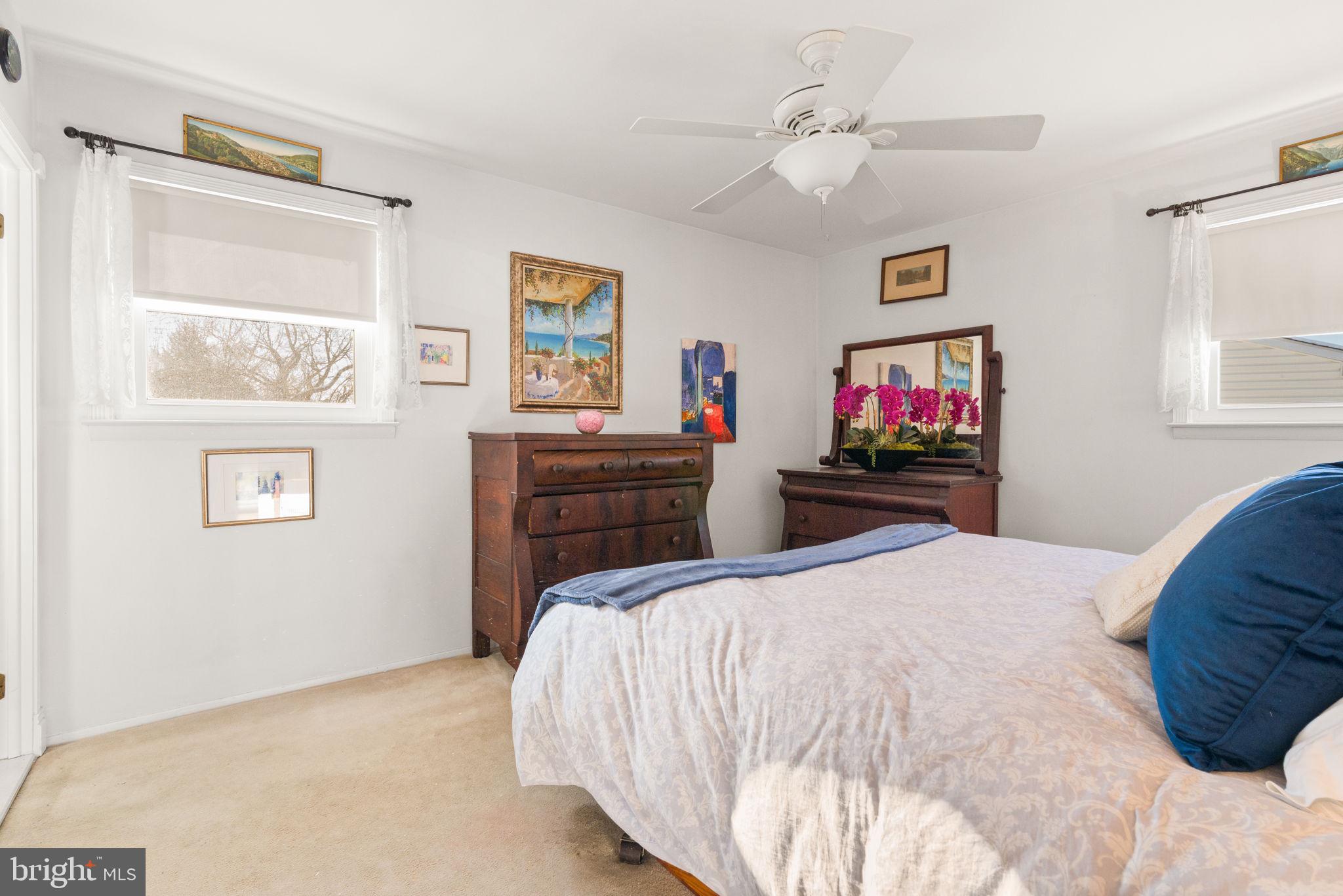 LAFAYETTE HILL - Residential