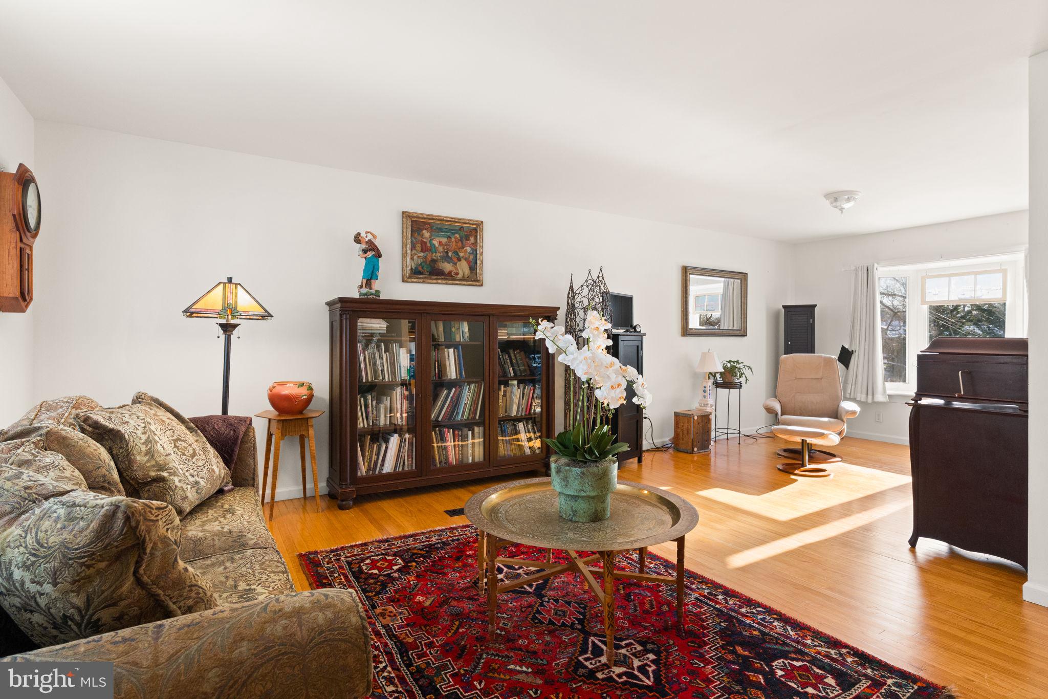 LAFAYETTE HILL - Residential