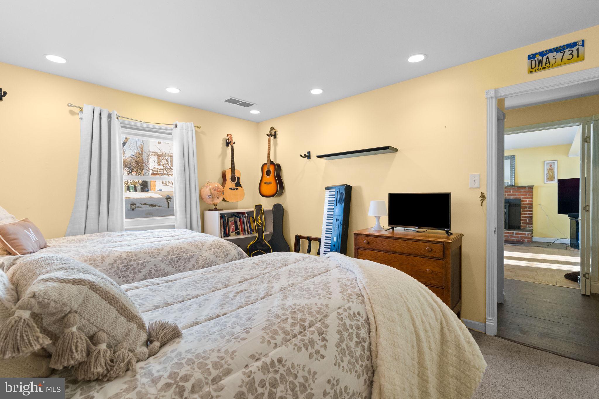 LAFAYETTE HILL - Residential