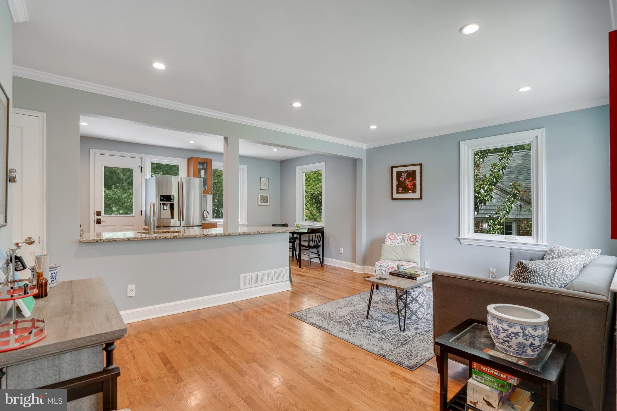 OVERLOOK TERRACE - Residential Lease