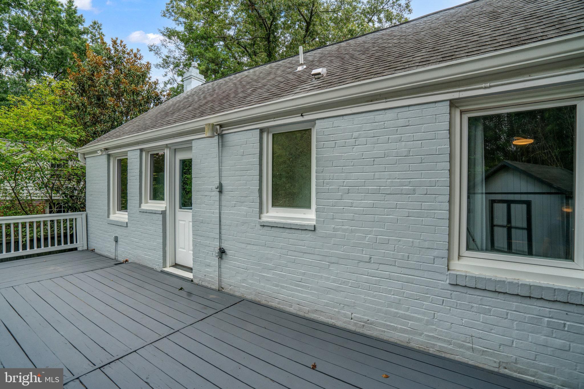 OVERLOOK TERRACE - Residential Lease