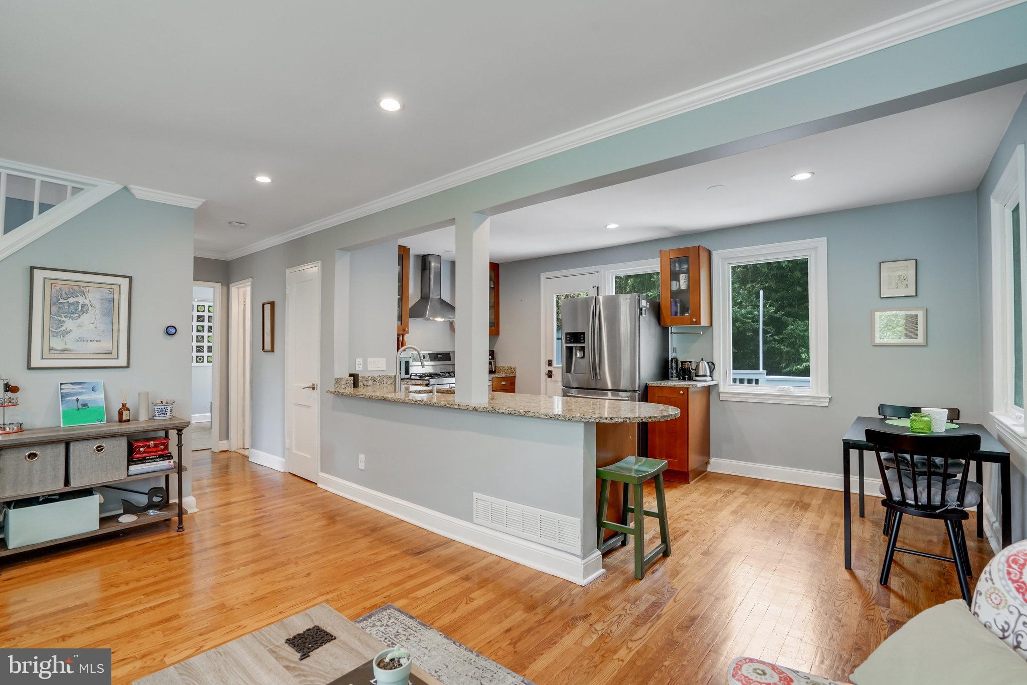 OVERLOOK TERRACE - Residential Lease