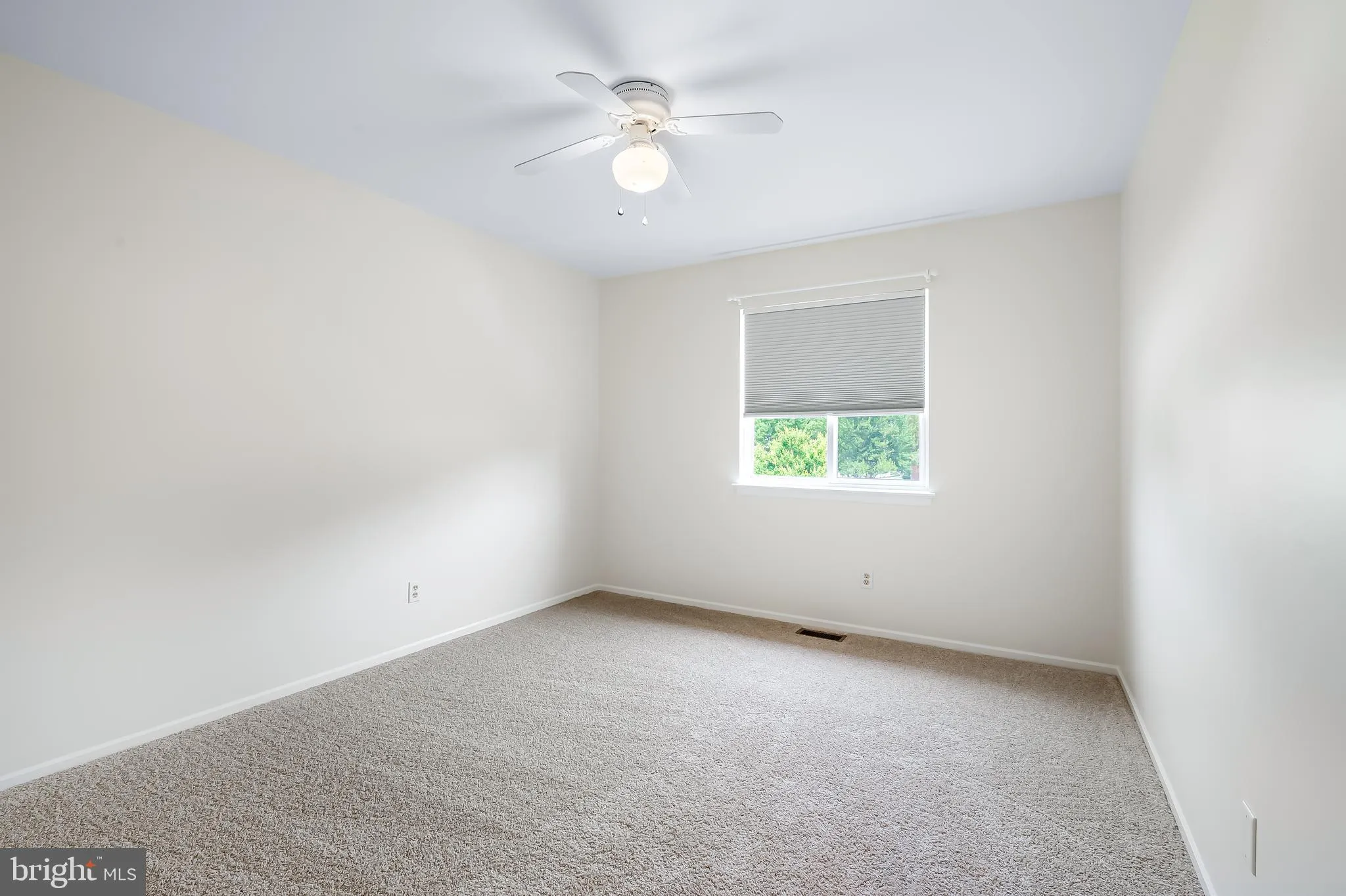 Baltimore, Maryland 21234, United States, 4 Bedrooms Bedrooms, ,4 BathroomsBathrooms,Residential,Pending,152189