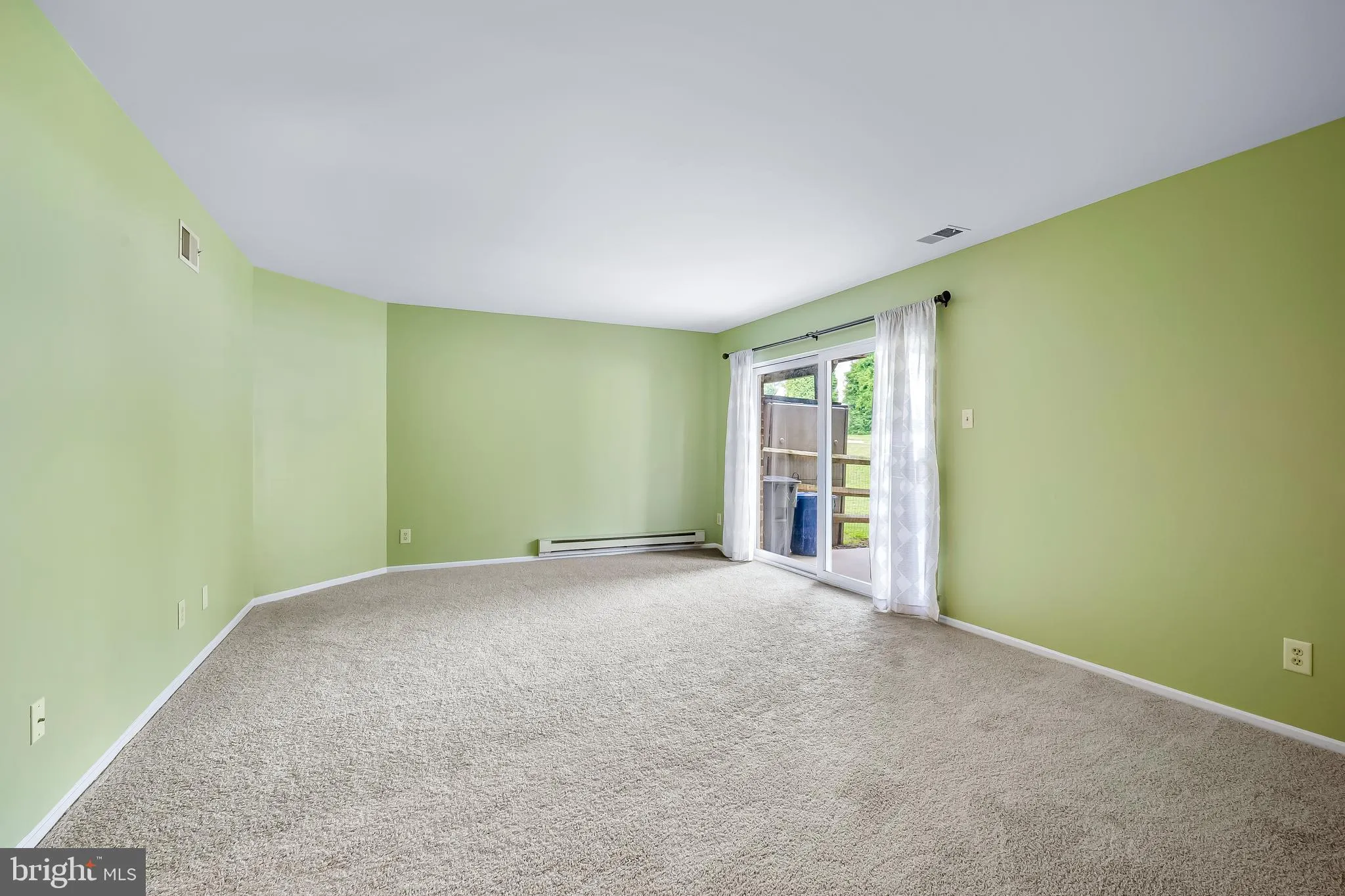 Baltimore, Maryland 21234, United States, 4 Bedrooms Bedrooms, ,4 BathroomsBathrooms,Residential,Pending,152189