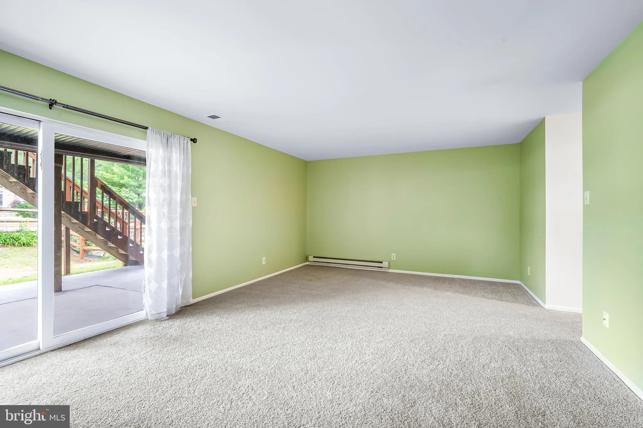 Baltimore, Maryland 21234, United States, 4 Bedrooms Bedrooms, ,4 BathroomsBathrooms,Residential,Pending,152189