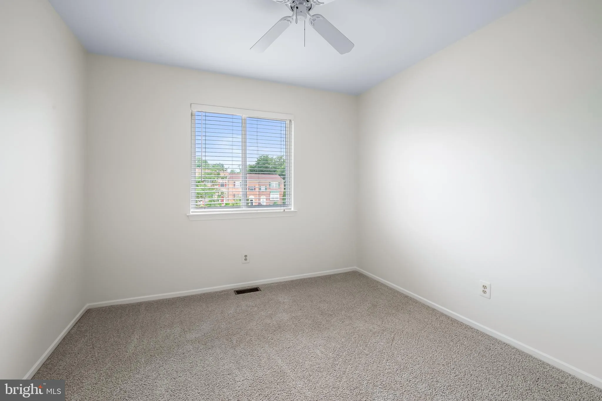 Baltimore, Maryland 21234, United States, 4 Bedrooms Bedrooms, ,4 BathroomsBathrooms,Residential,Pending,152189