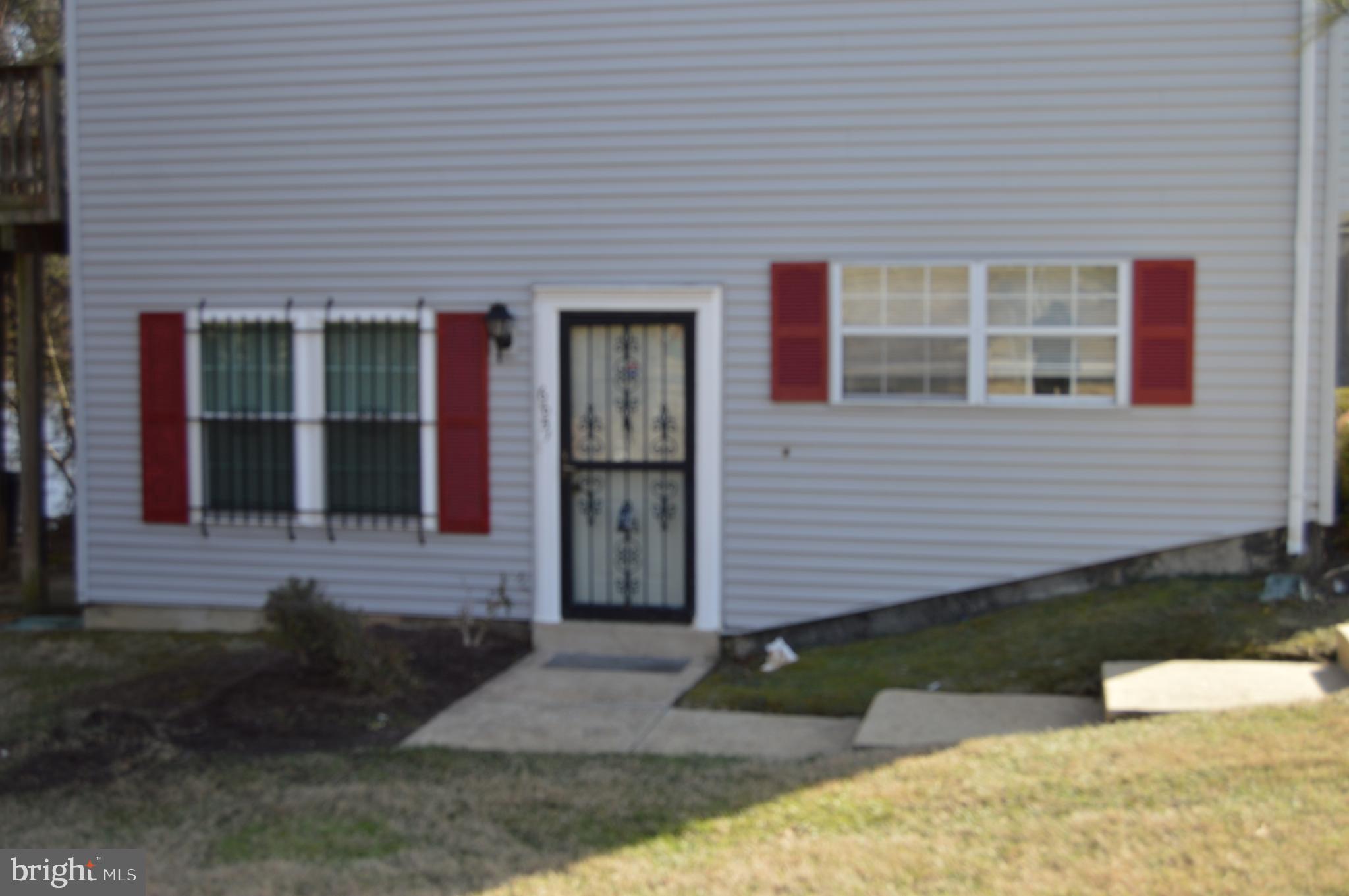 THE TOWNS AT WALKER MILL - Residential Lease