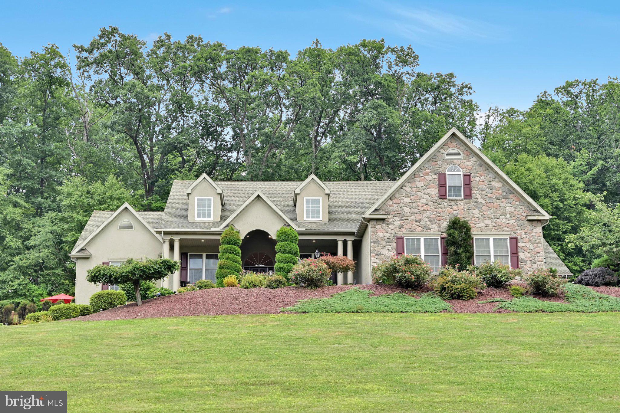 48 GREY HAWK DRIVE