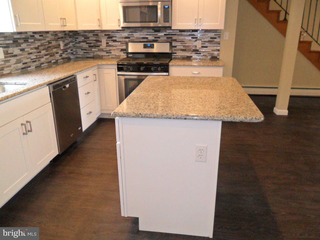 STARVIEW HEIGHTS - Residential