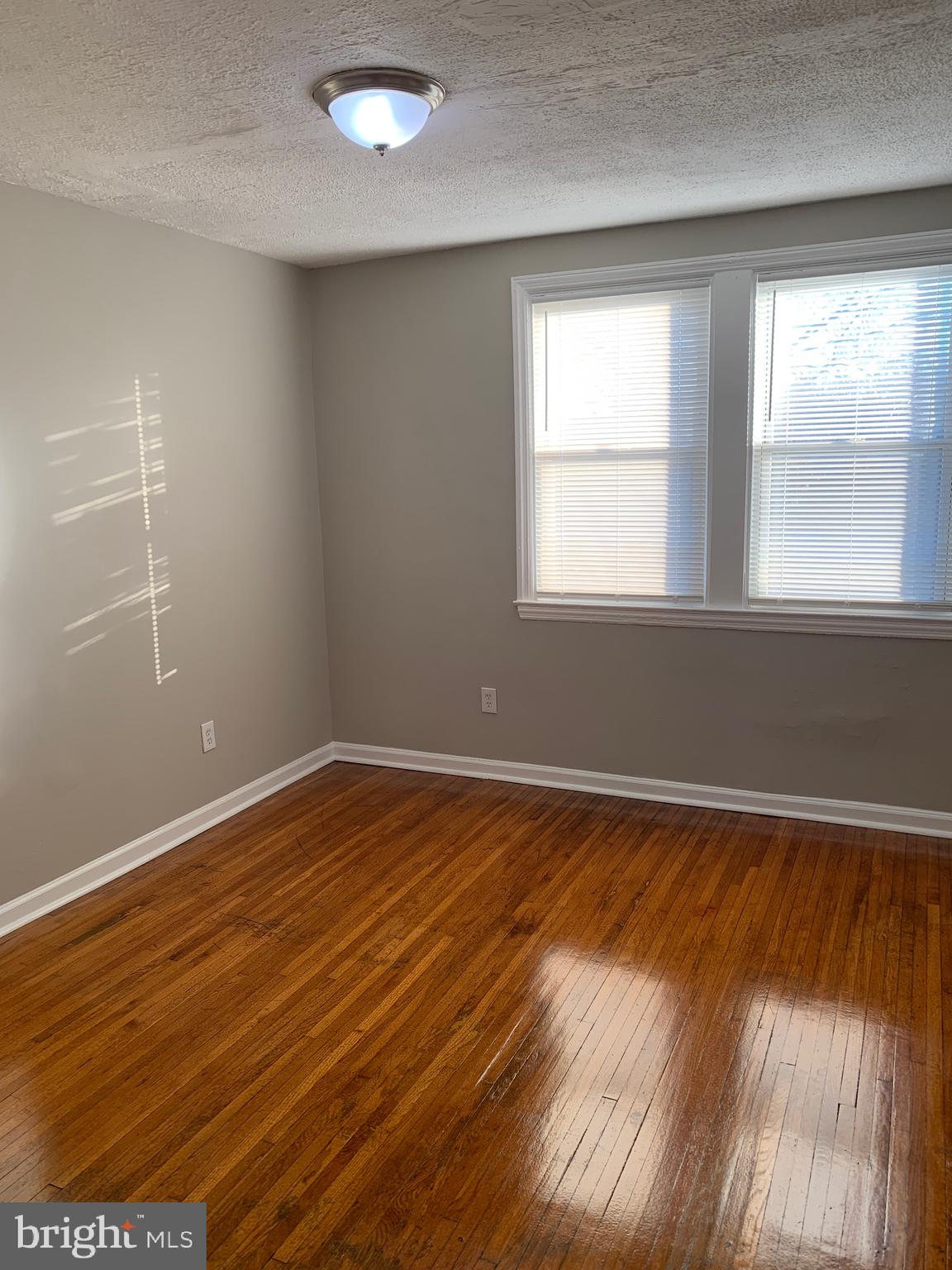 WINSTON GOVANS - Residential