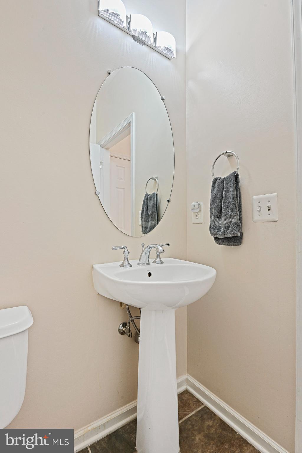 RIDGES AT BELMONT - Residential