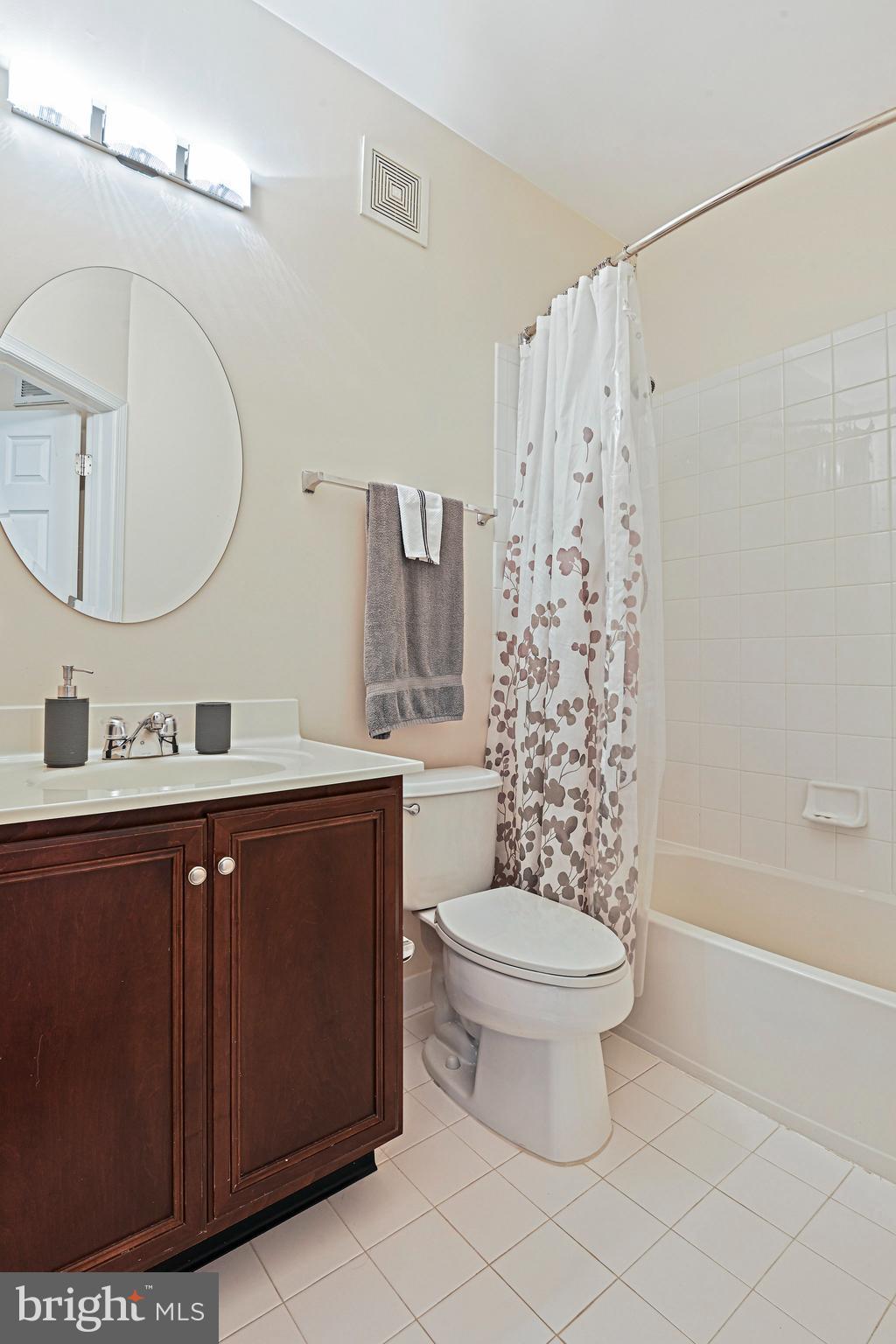 RIDGES AT BELMONT - Residential