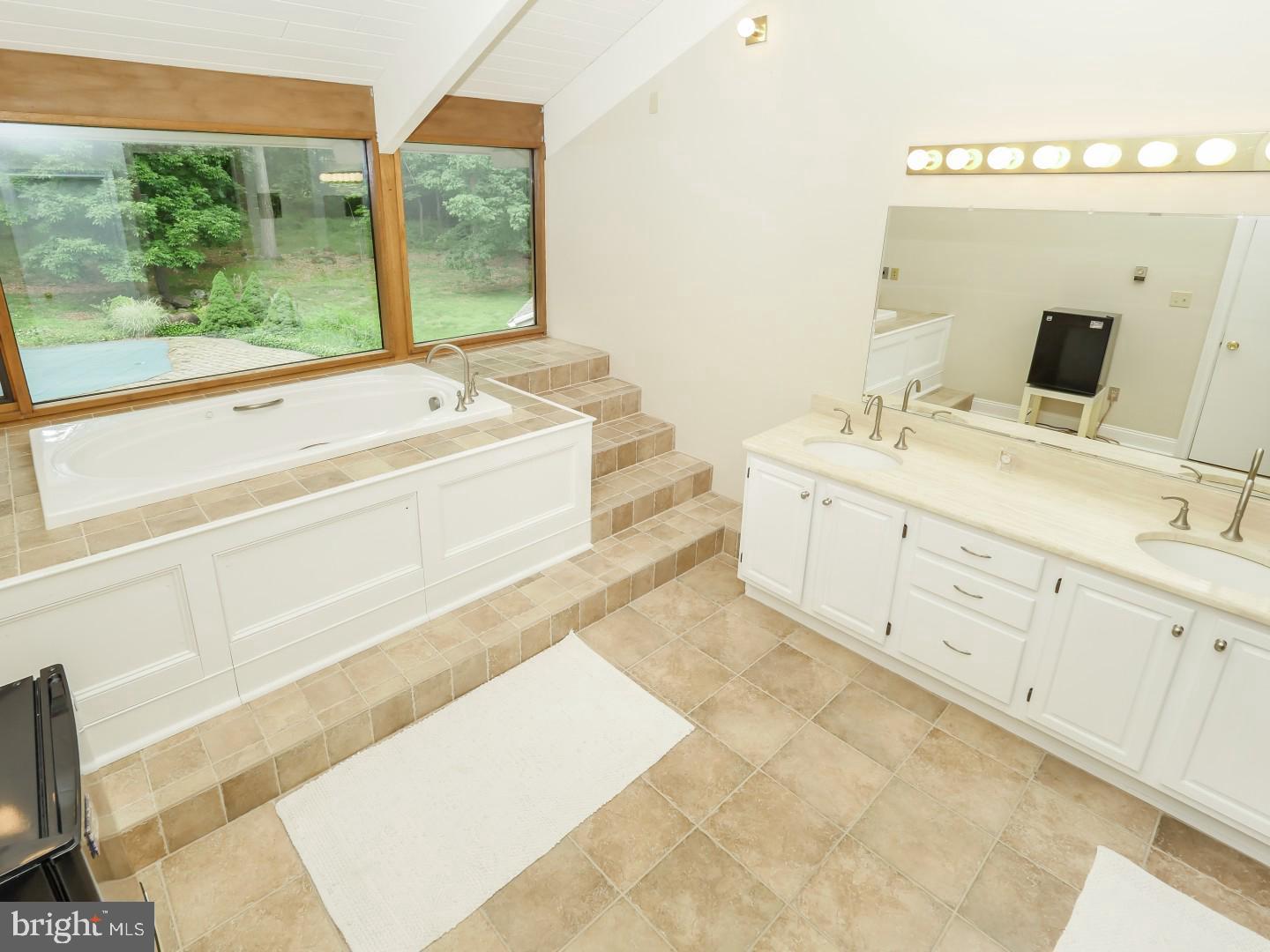 NEW HOPE - Residential