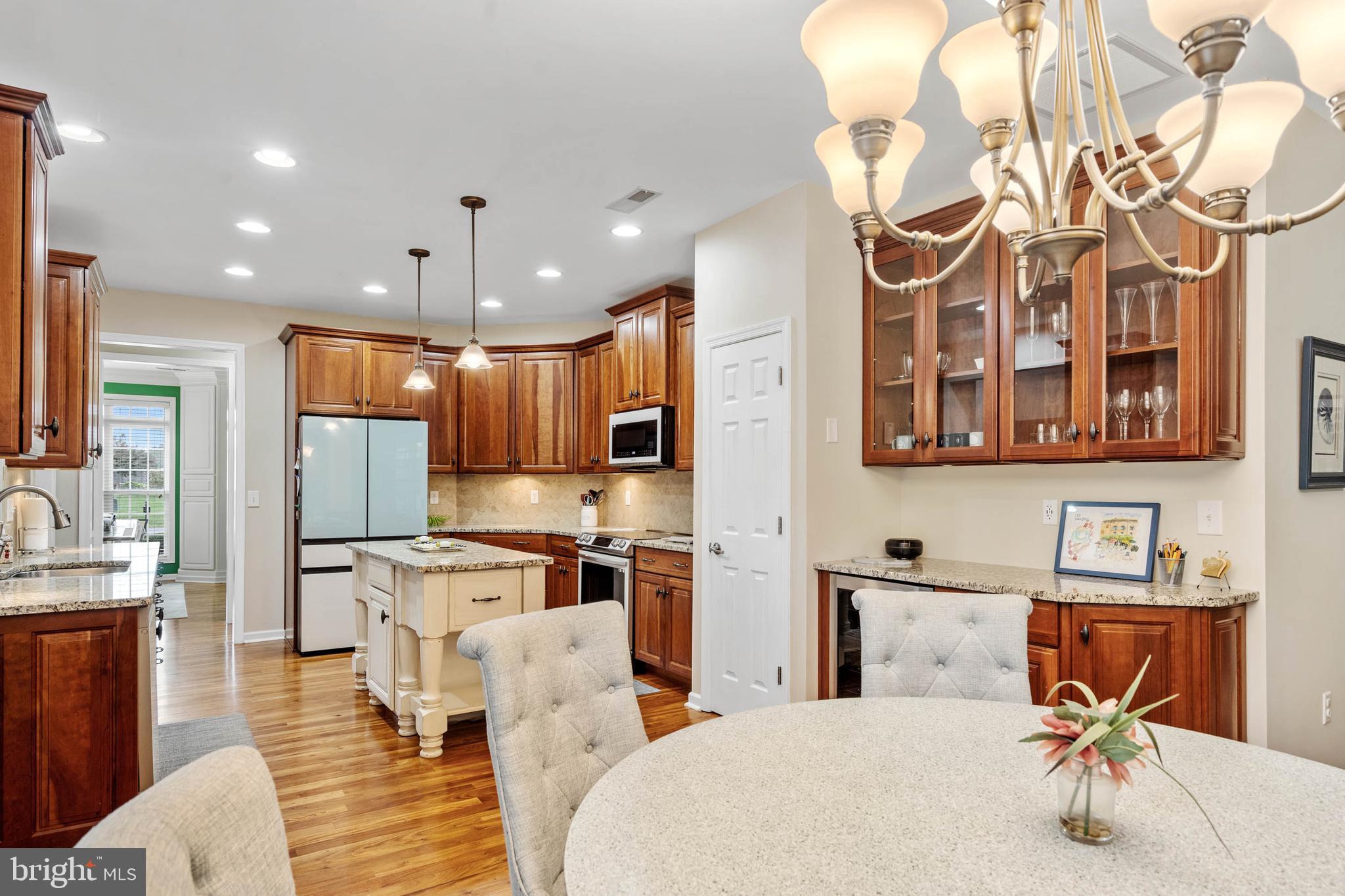 INDEPENDENCE - Residential