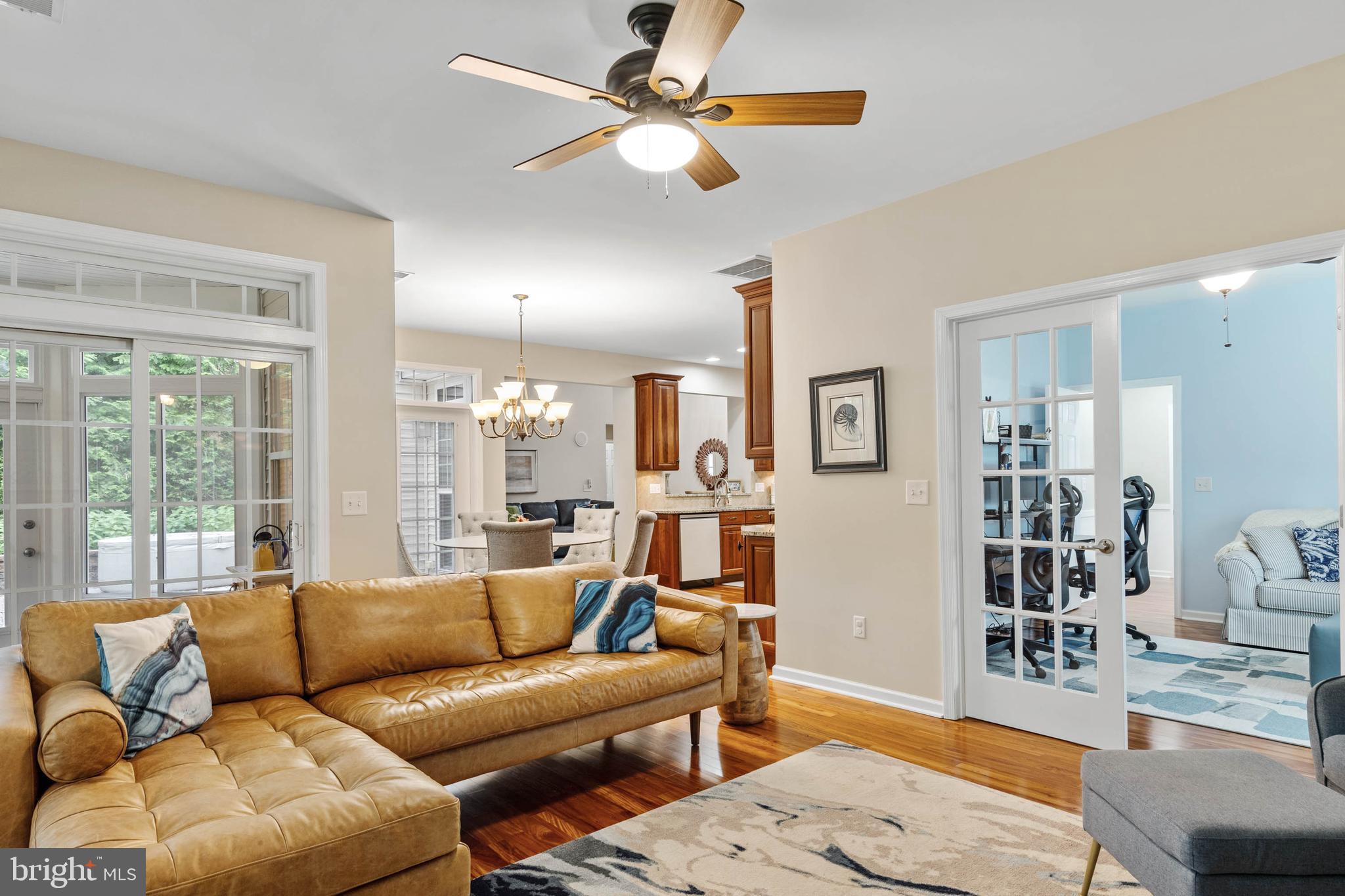 INDEPENDENCE - Residential