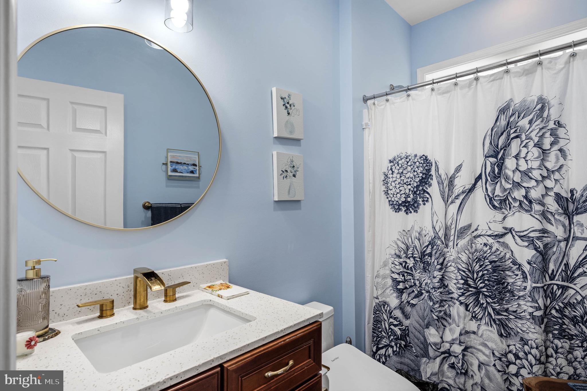 INDEPENDENCE - Residential