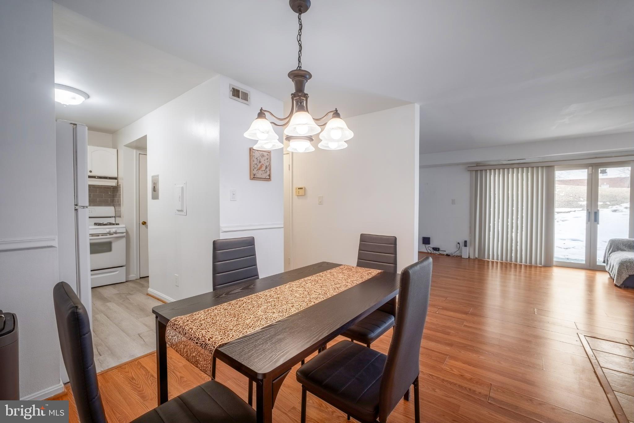 WESTCHESTER PARK - Residential