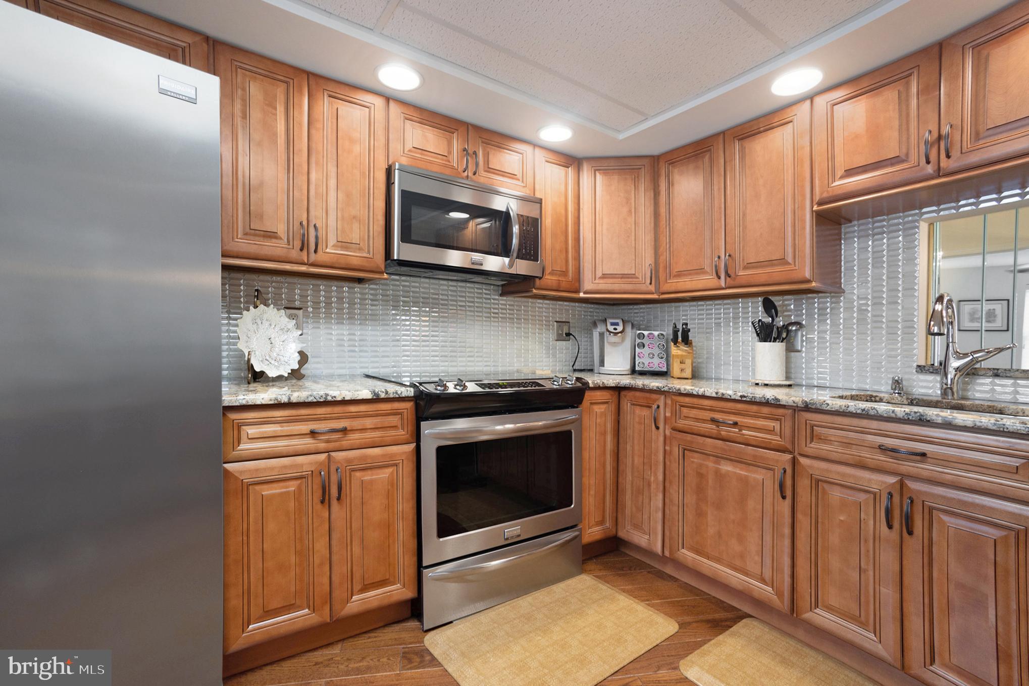 STEAMBOAT STATION - Residential