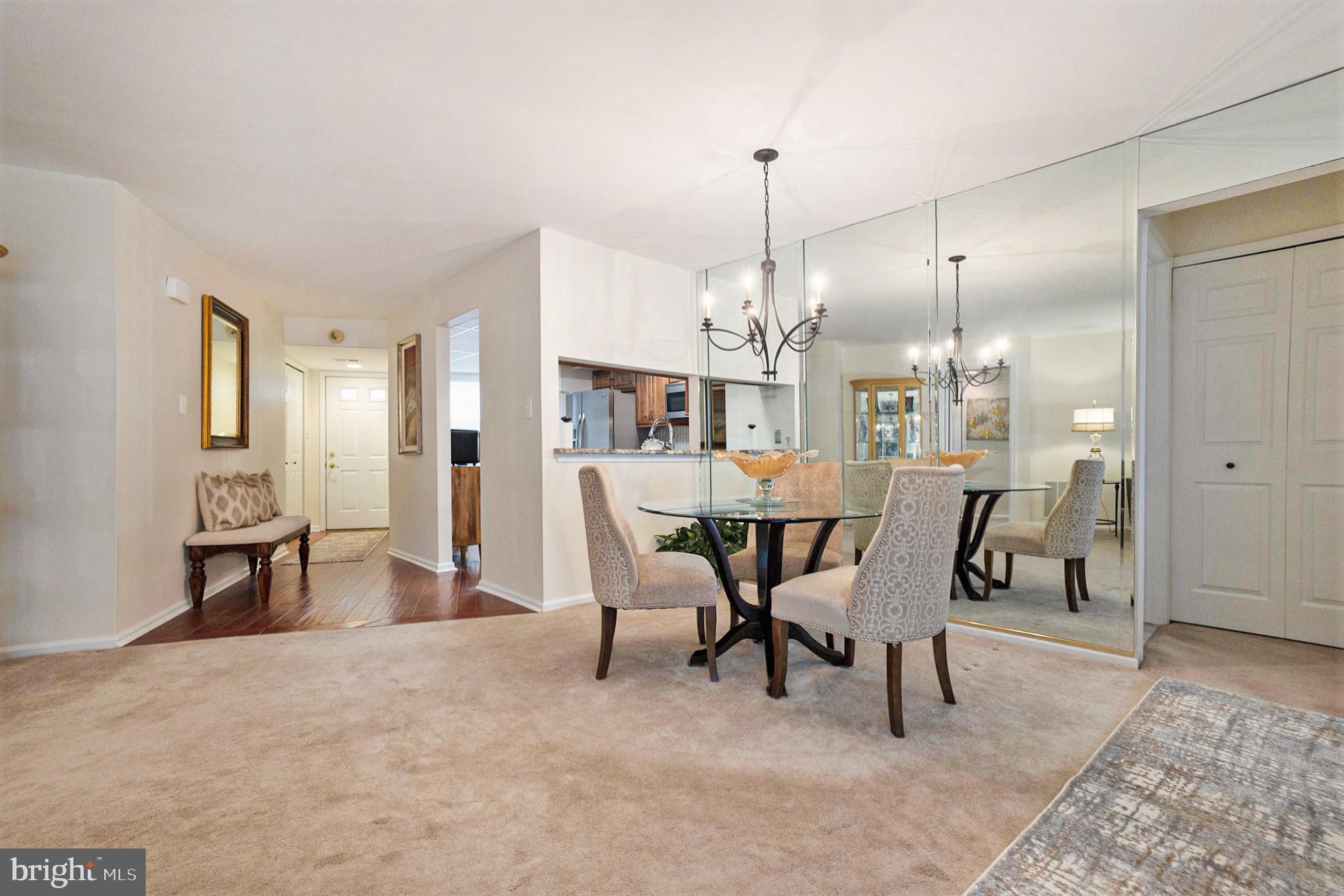 STEAMBOAT STATION - Residential