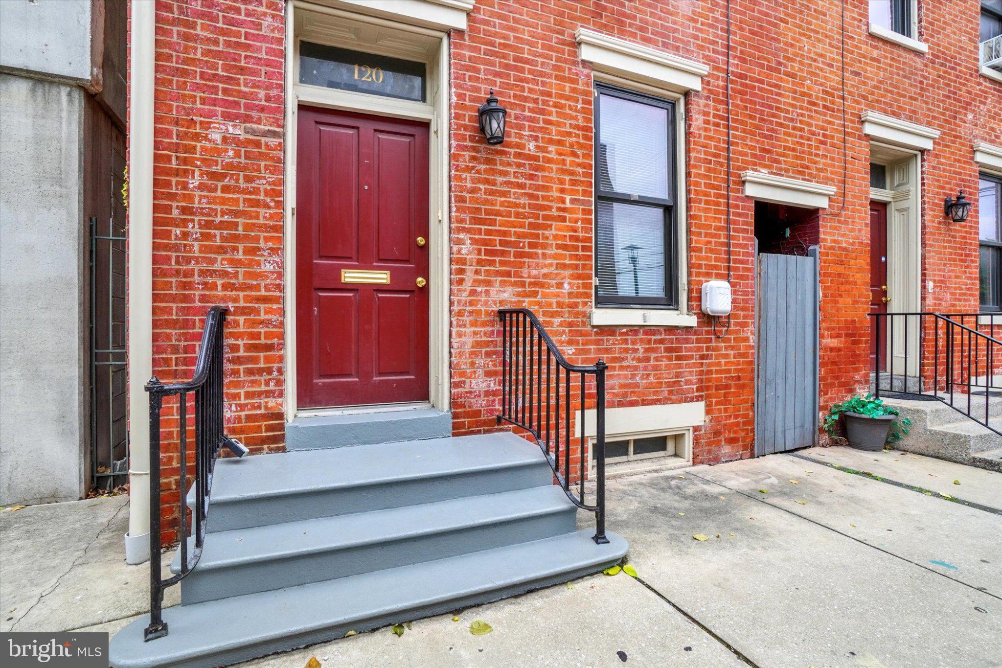 120 N BEAVER STREET