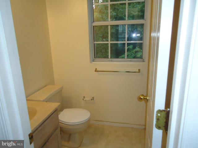 BURNT OAKS - Residential