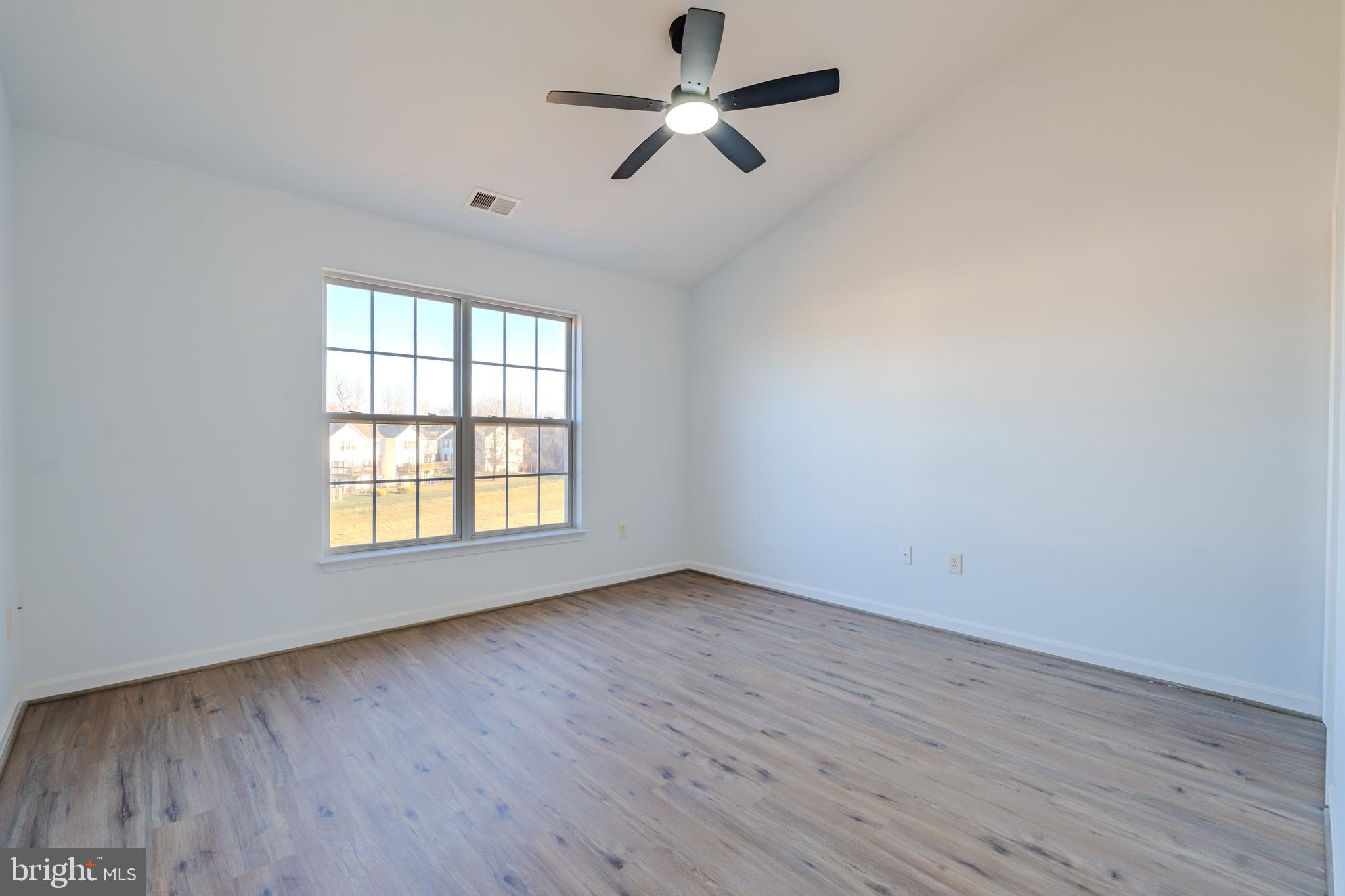 WILLOW BROOK - Residential