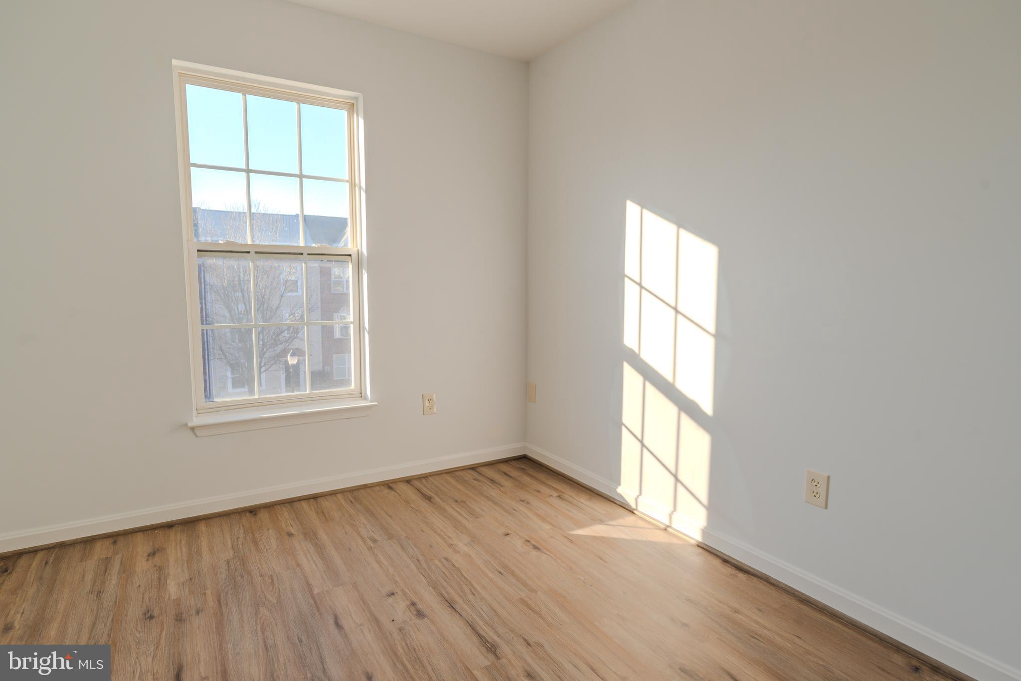 WILLOW BROOK - Residential