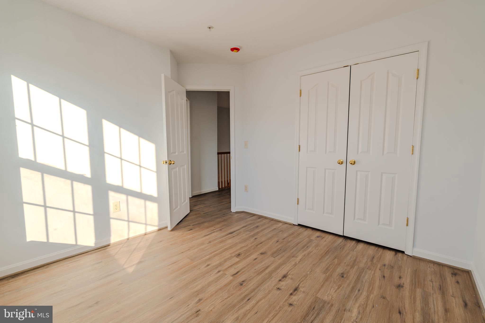 WILLOW BROOK - Residential