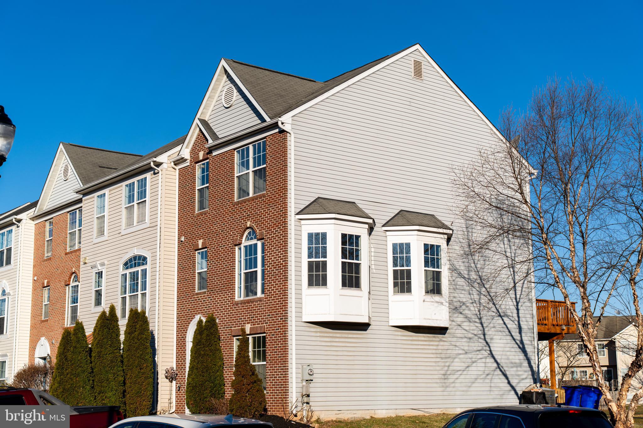 WILLOW BROOK - Residential