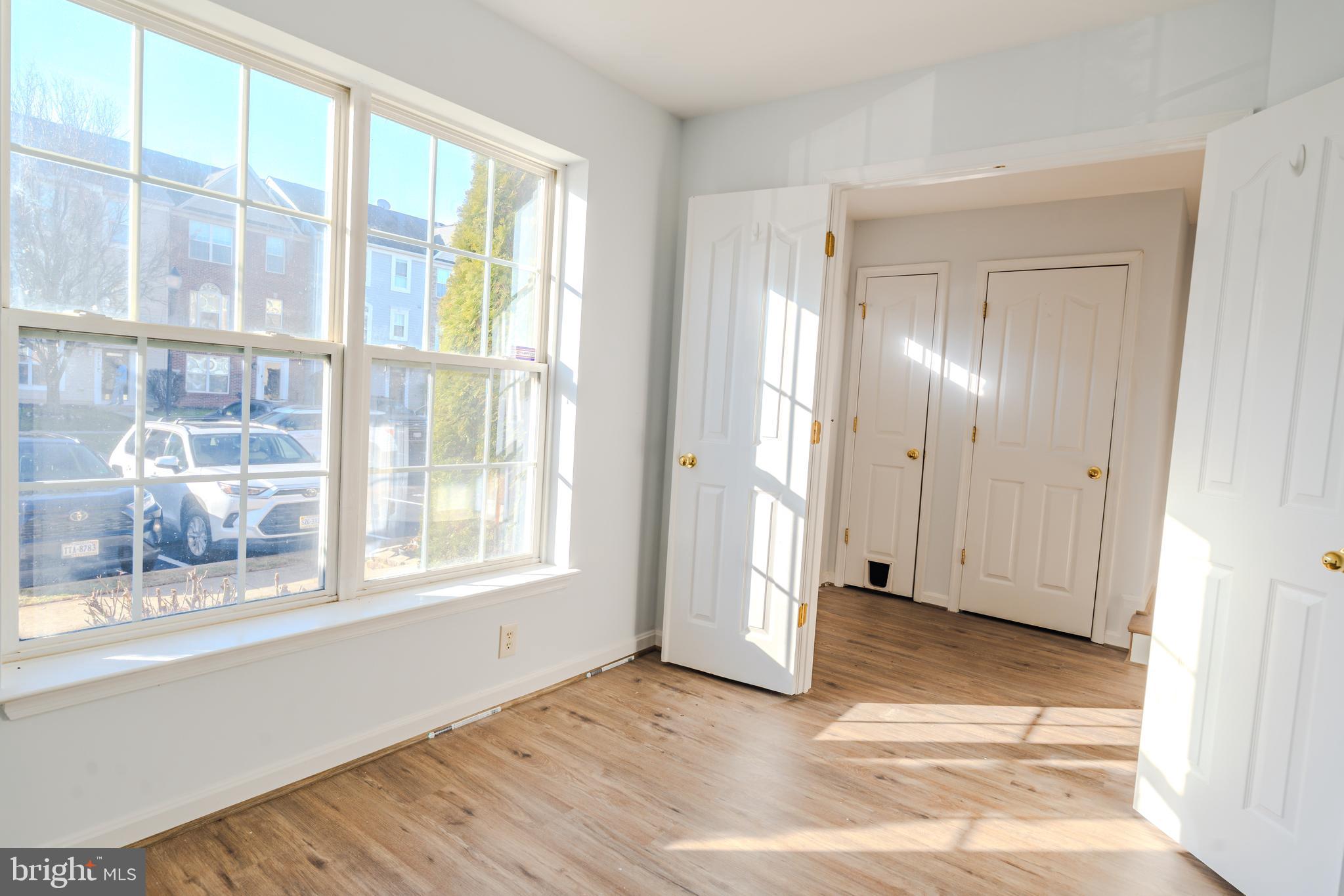 WILLOW BROOK - Residential