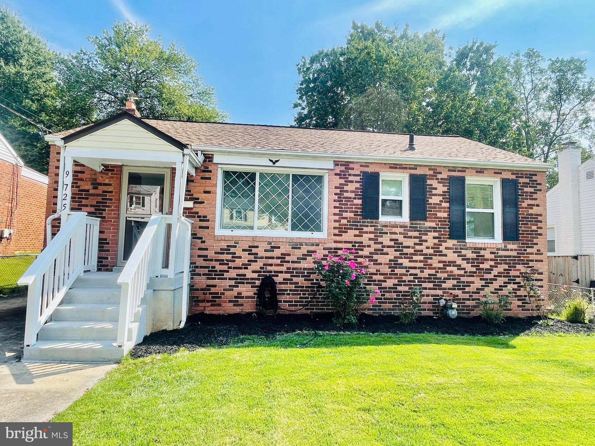 COLLEGE PARK - Residential Lease