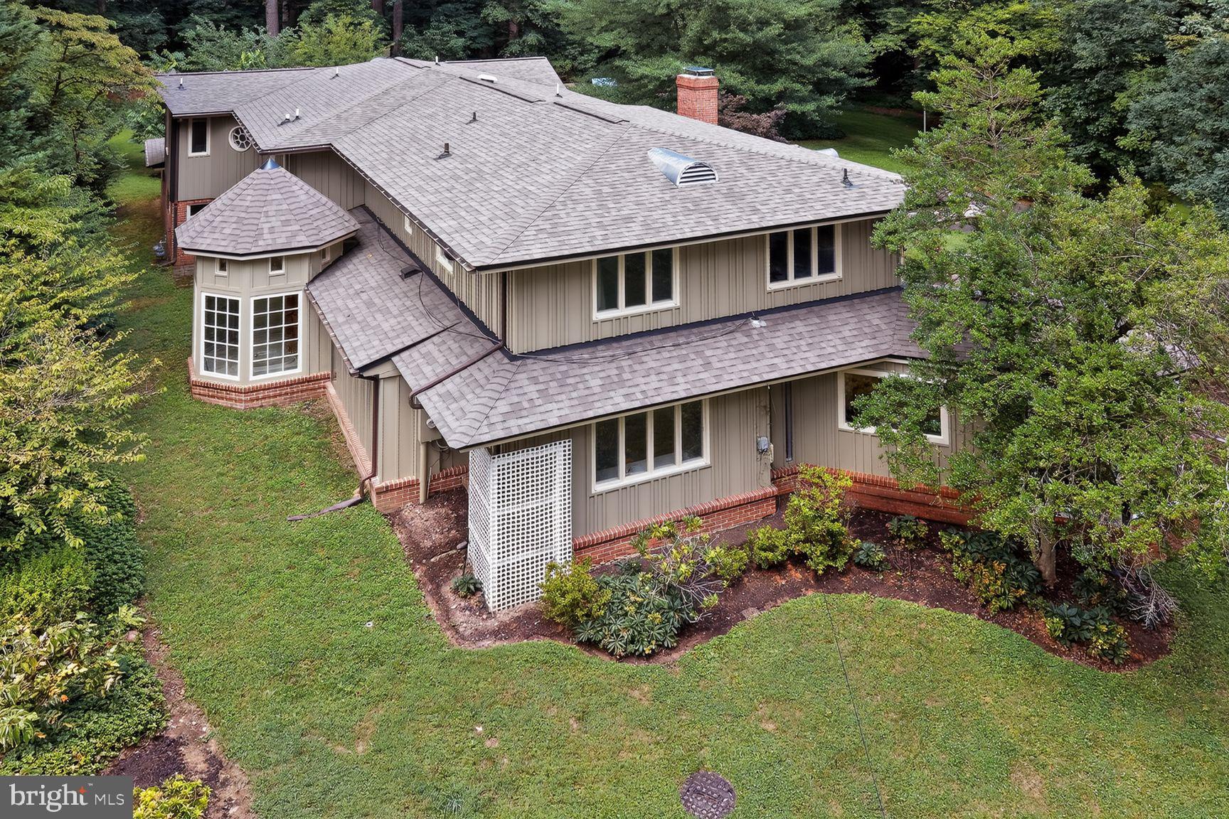 1118 ORCHARD WAY