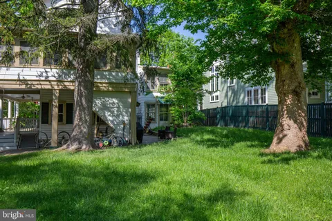 304 German St W Unit 100, Shepherdstown, WV MLS: WVJF2017436