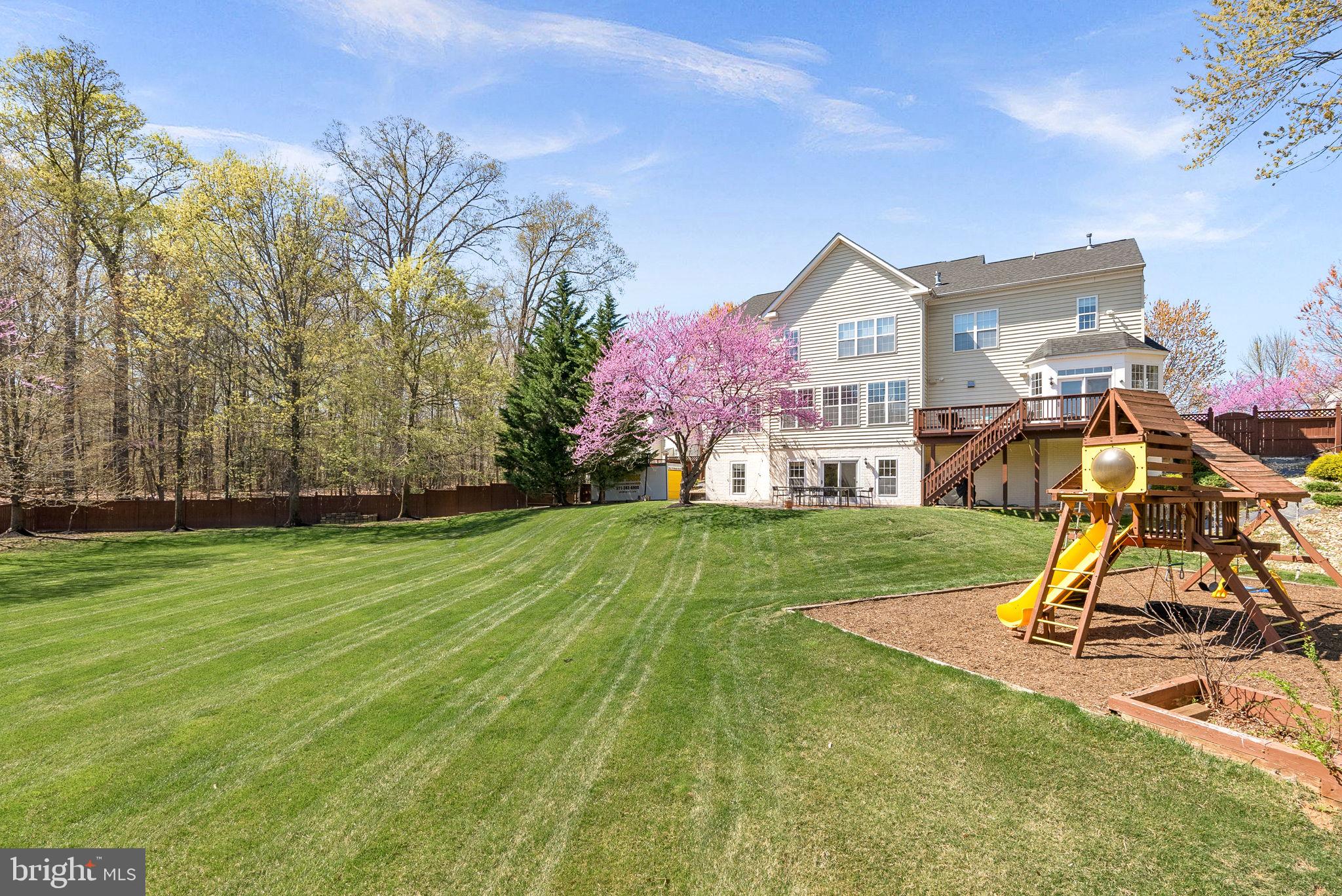 ROBERTSON FARM - Residential