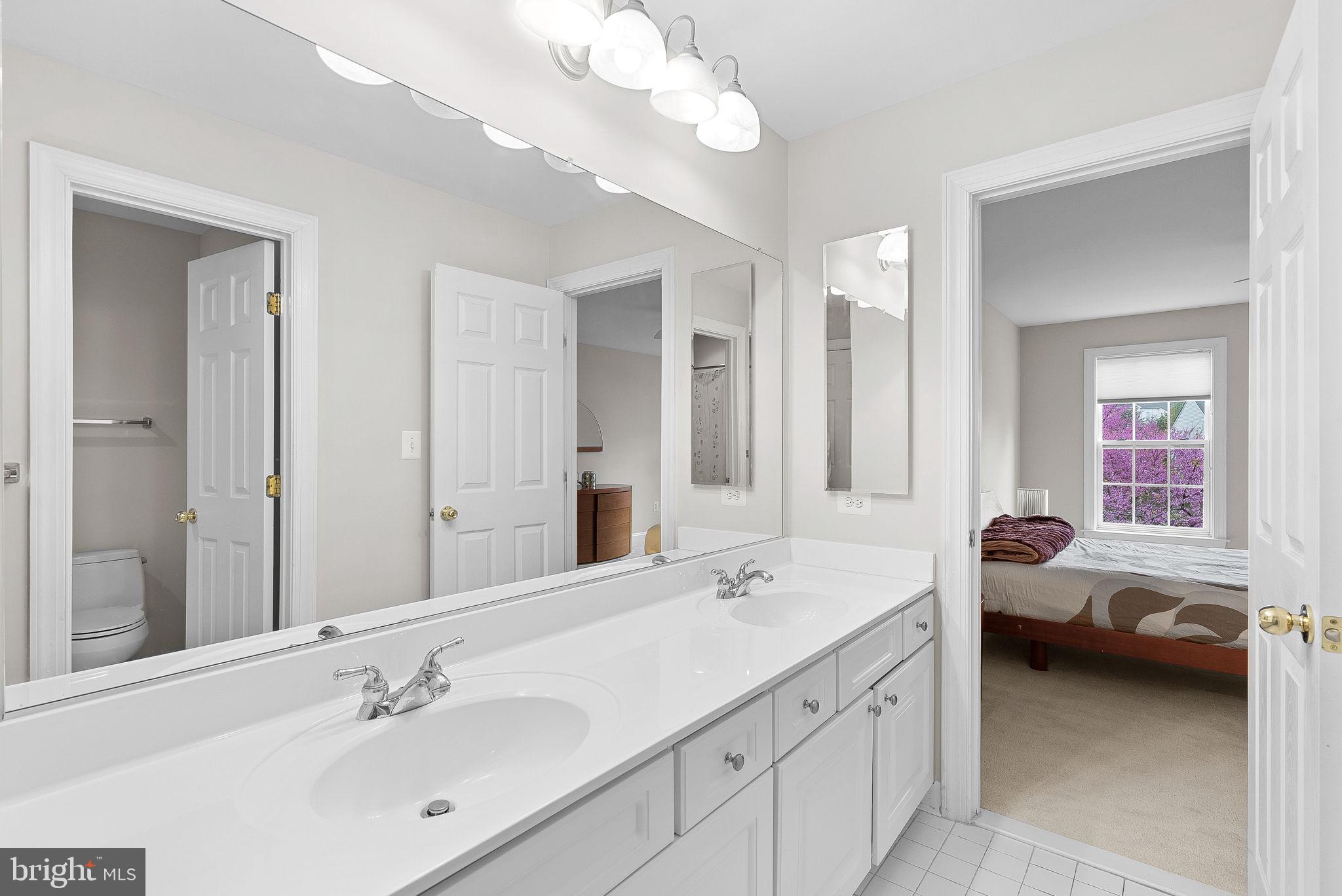 ROBERTSON FARM - Residential