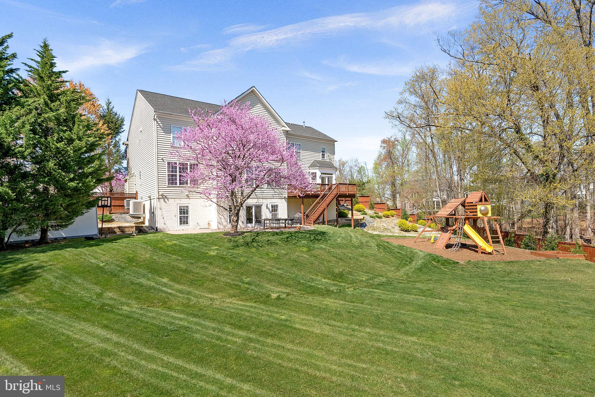 ROBERTSON FARM - Residential