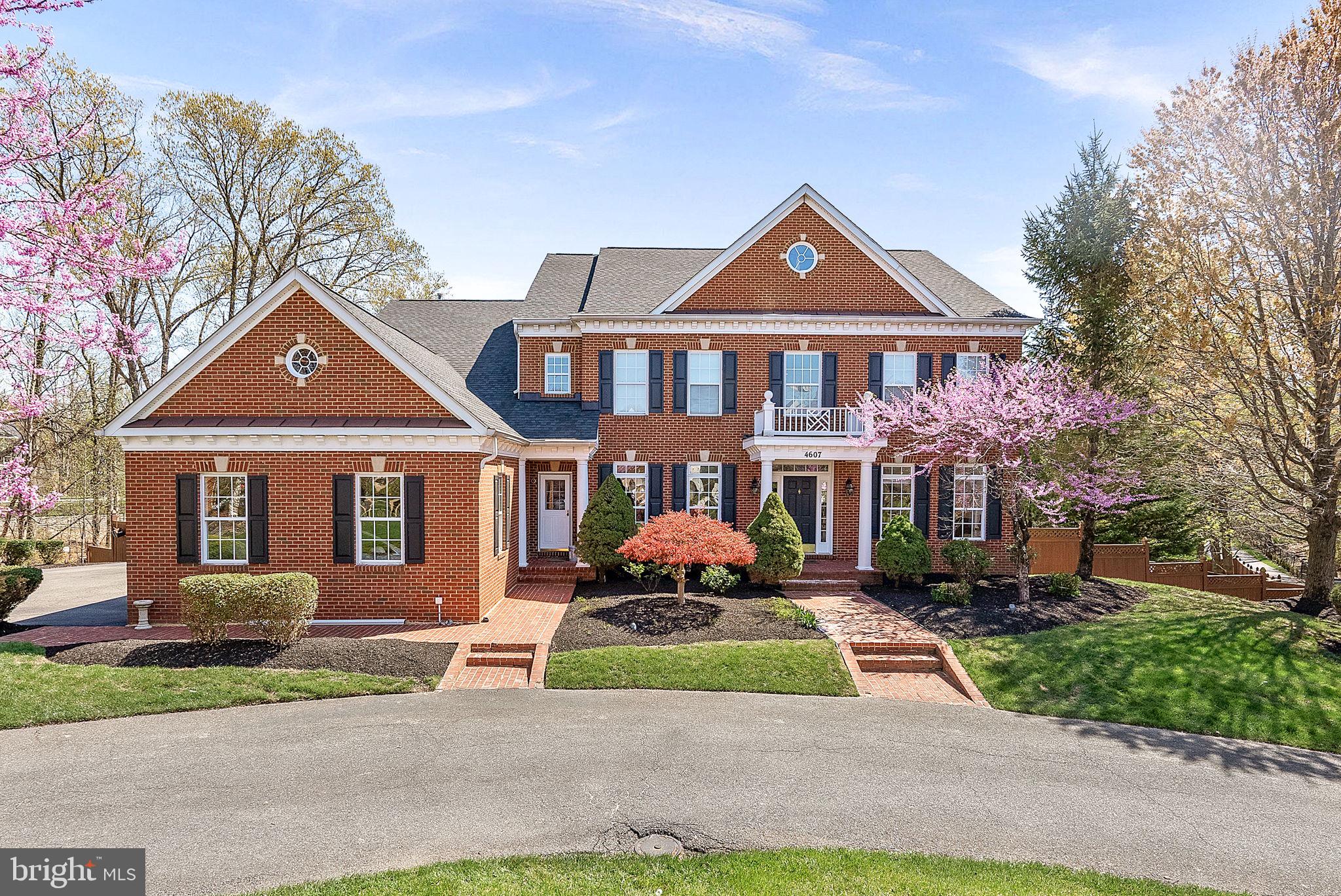 ROBERTSON FARM - Residential