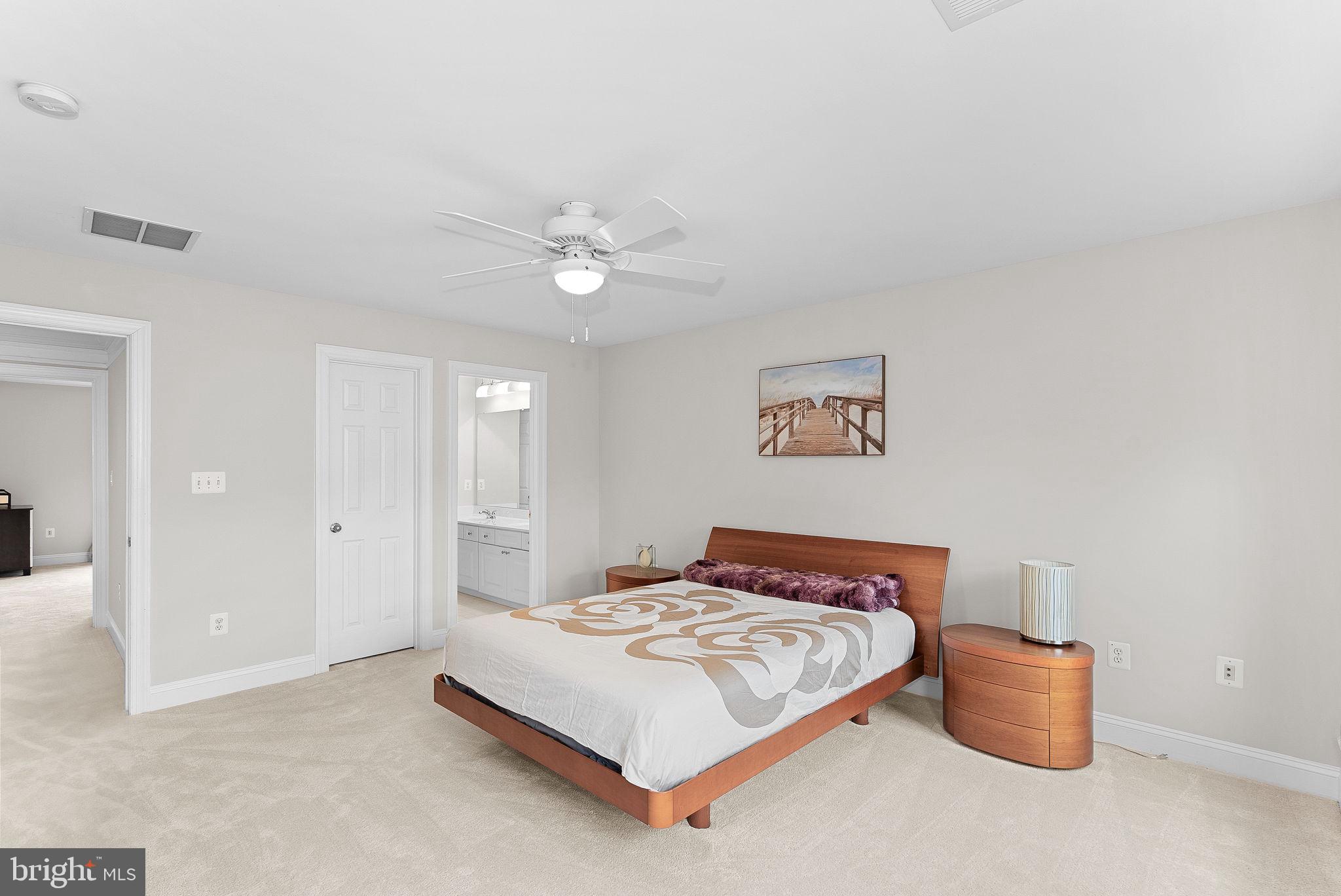 ROBERTSON FARM - Residential