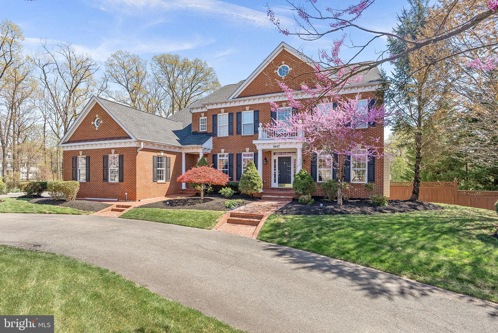 ROBERTSON FARM - Residential