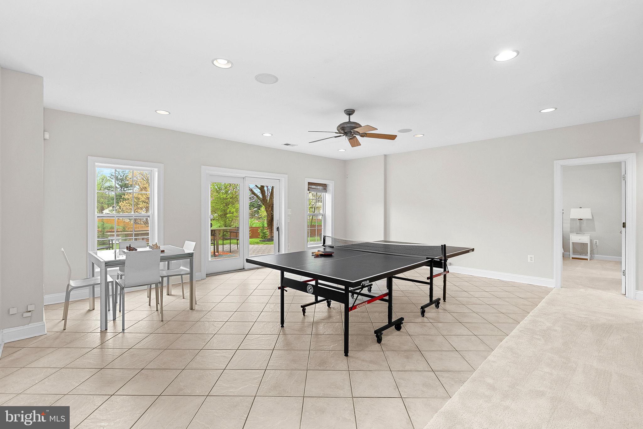 ROBERTSON FARM - Residential