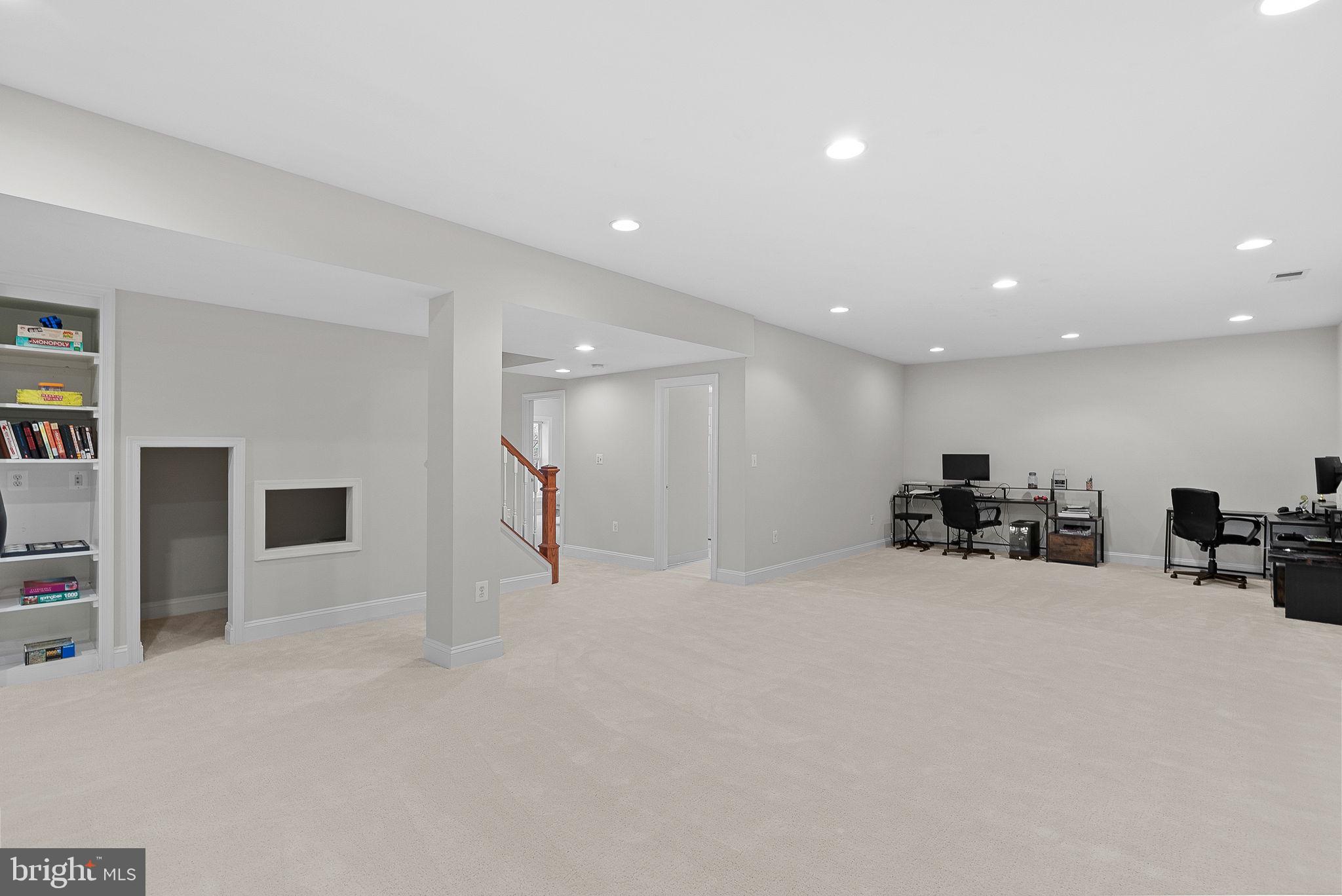 ROBERTSON FARM - Residential